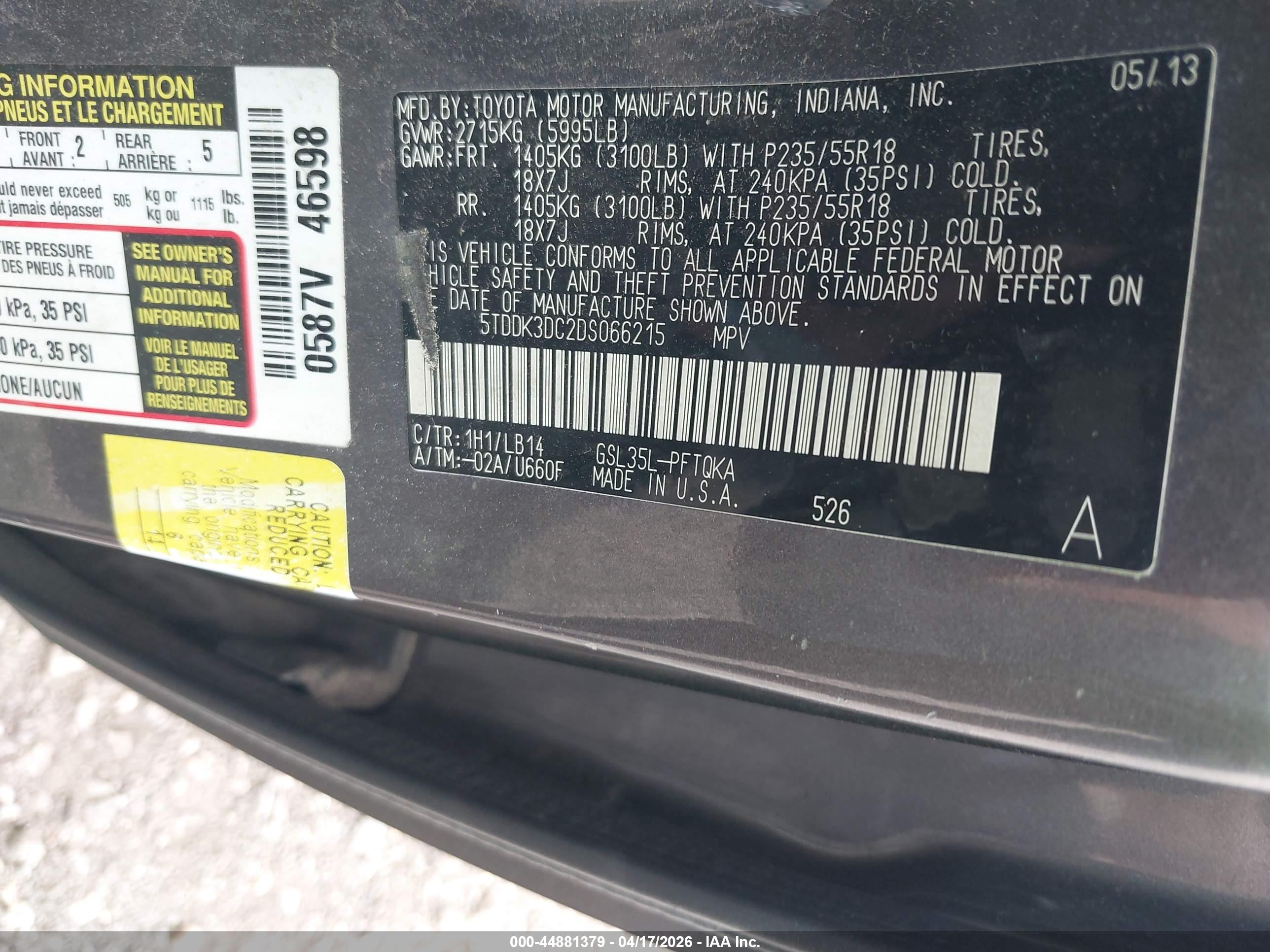 TOYOTA SIENNA image 9