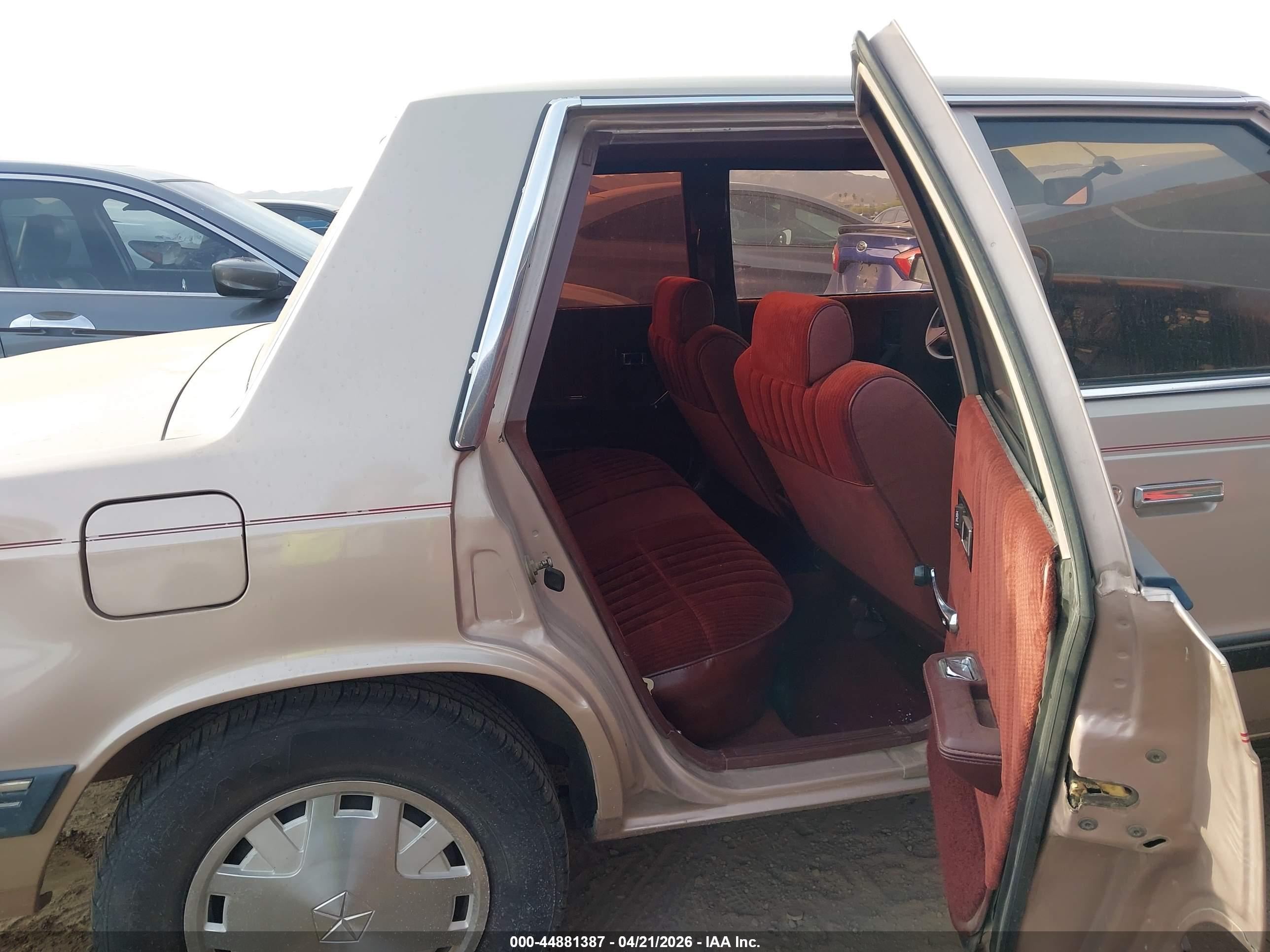 DODGE ARIES image 8