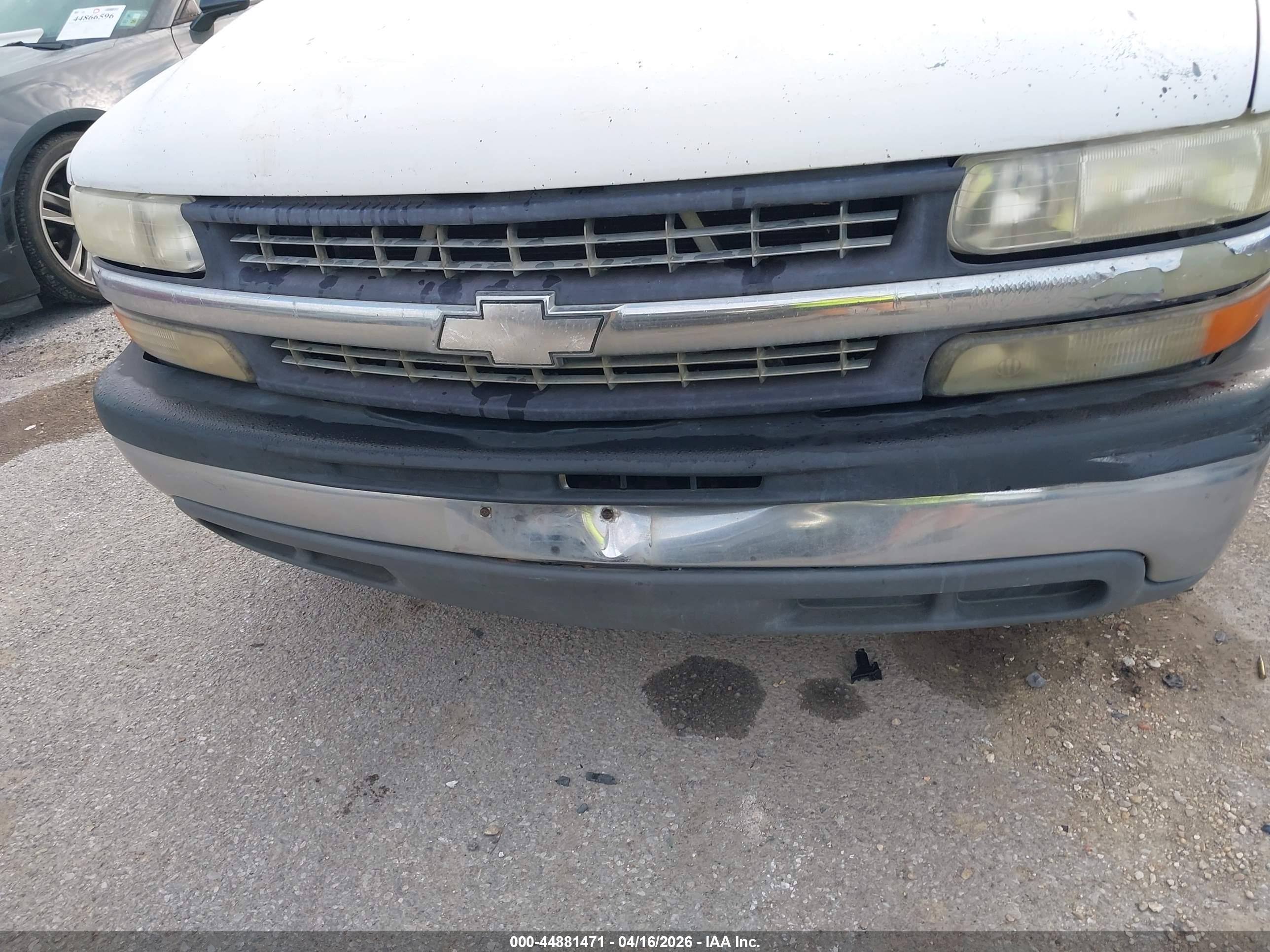 CHEVROLET SILVERADO image 6