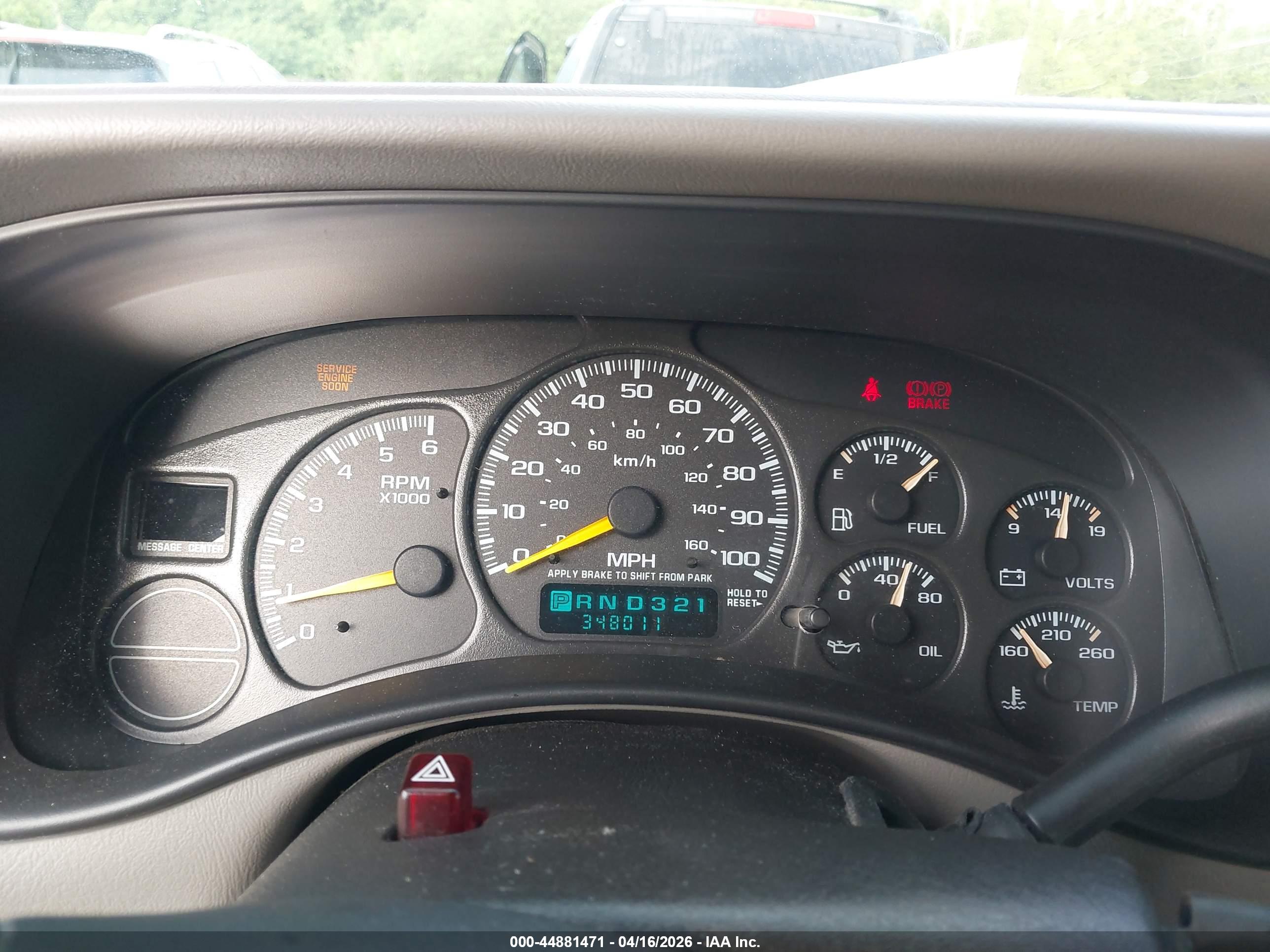 CHEVROLET SILVERADO image 7