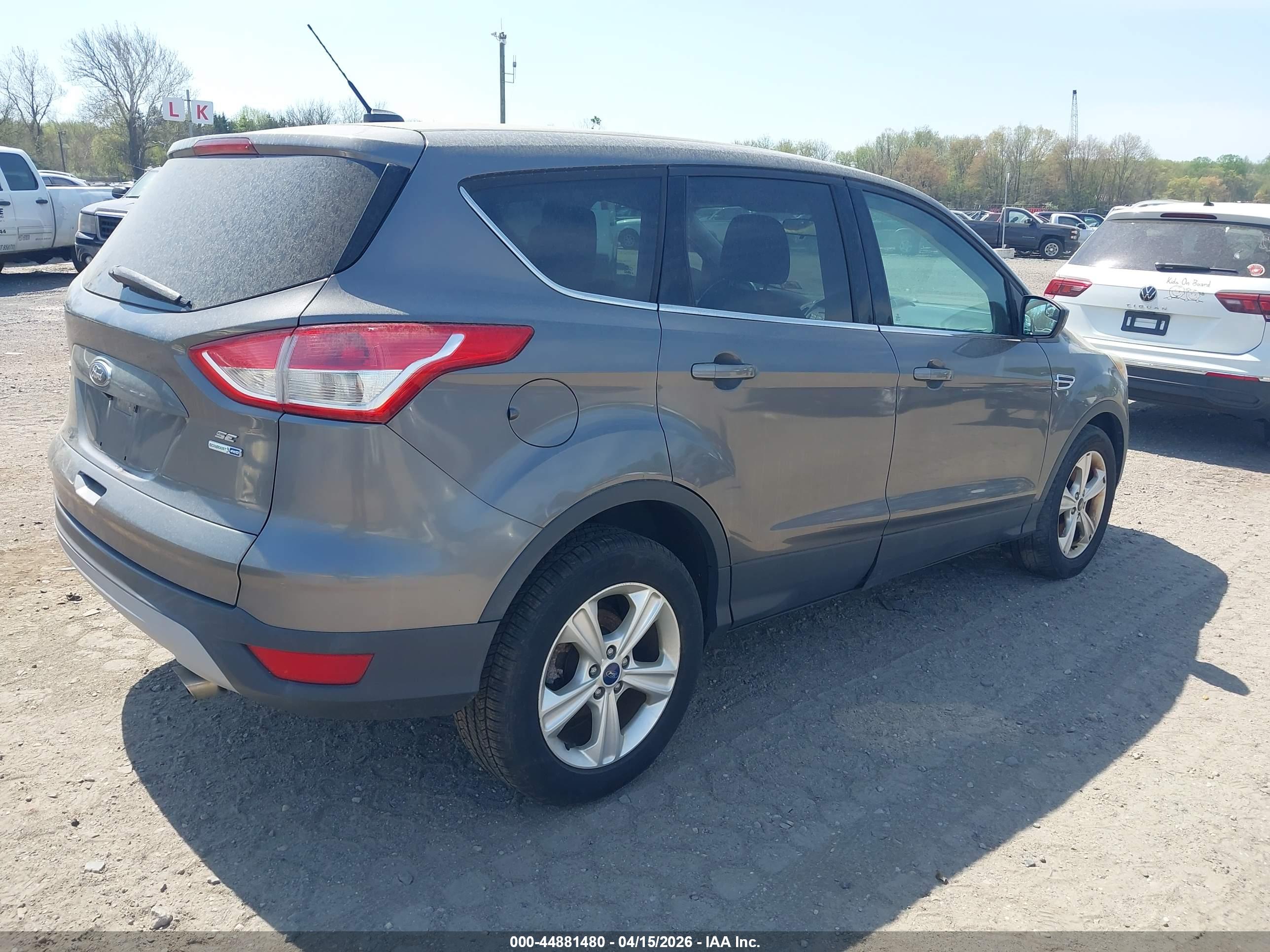 FORD ESCAPE image 4