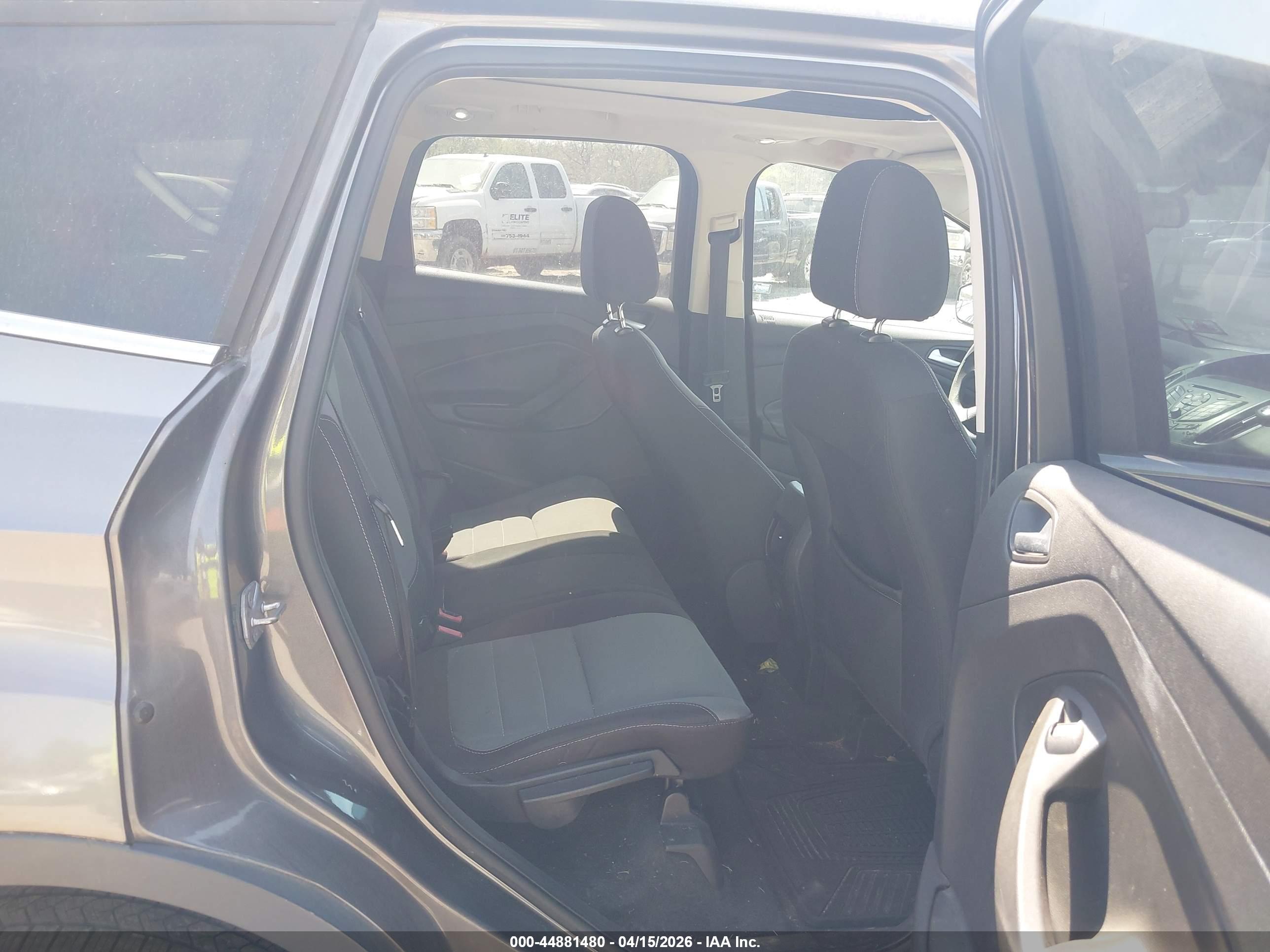 FORD ESCAPE image 8