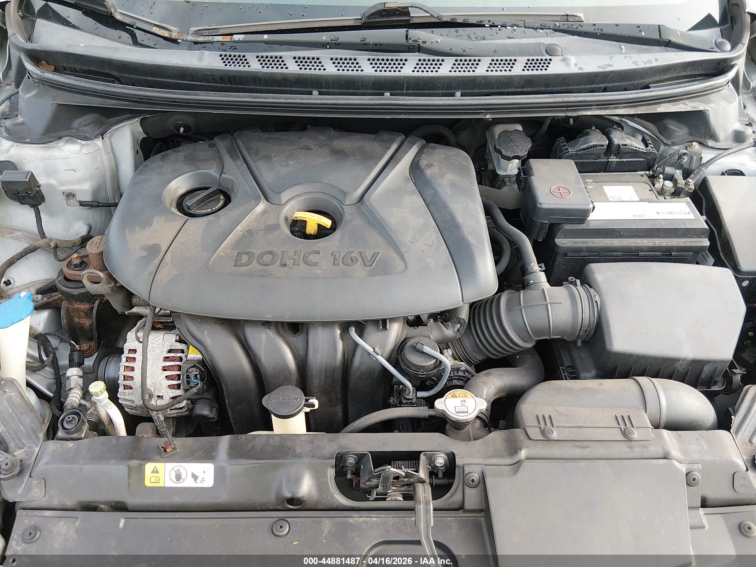 HYUNDAI ELANTRA image 10