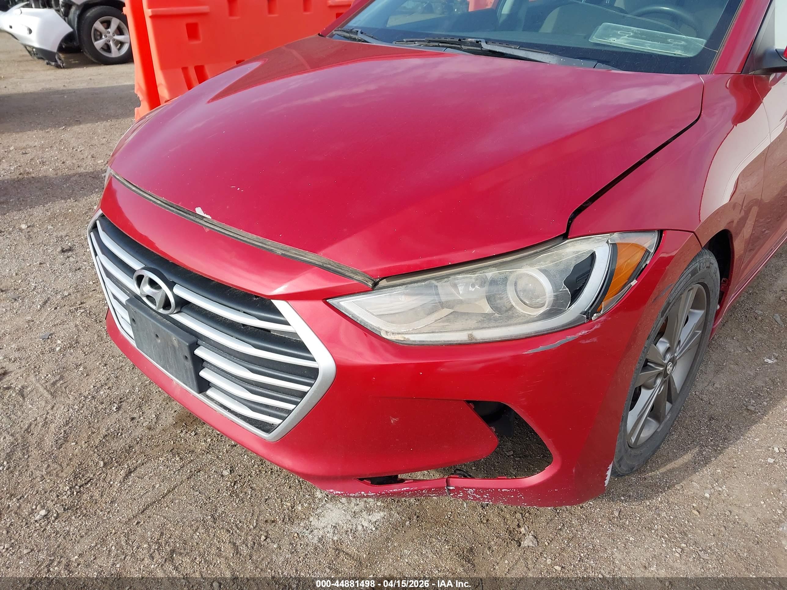 HYUNDAI ELANTRA image 6
