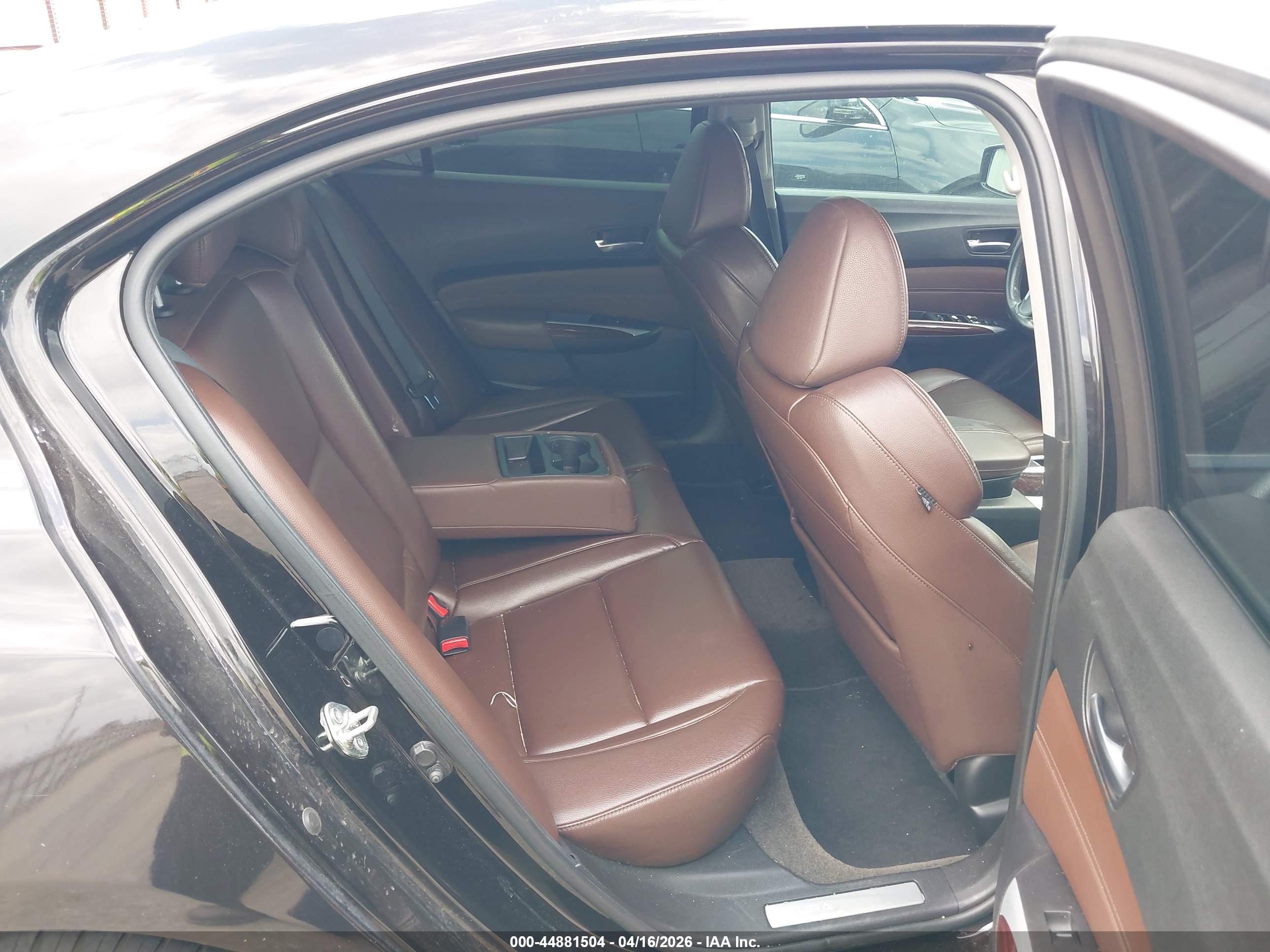 ACURA TLX image 8