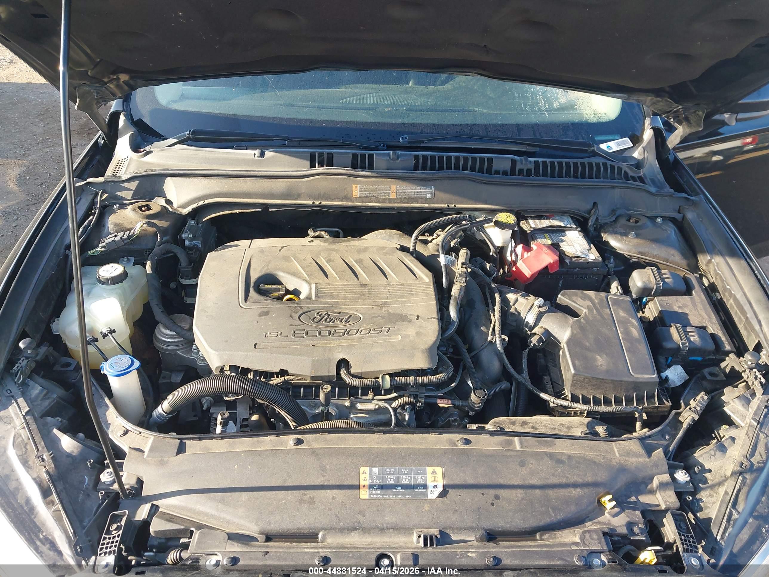 FORD FUSION image 10
