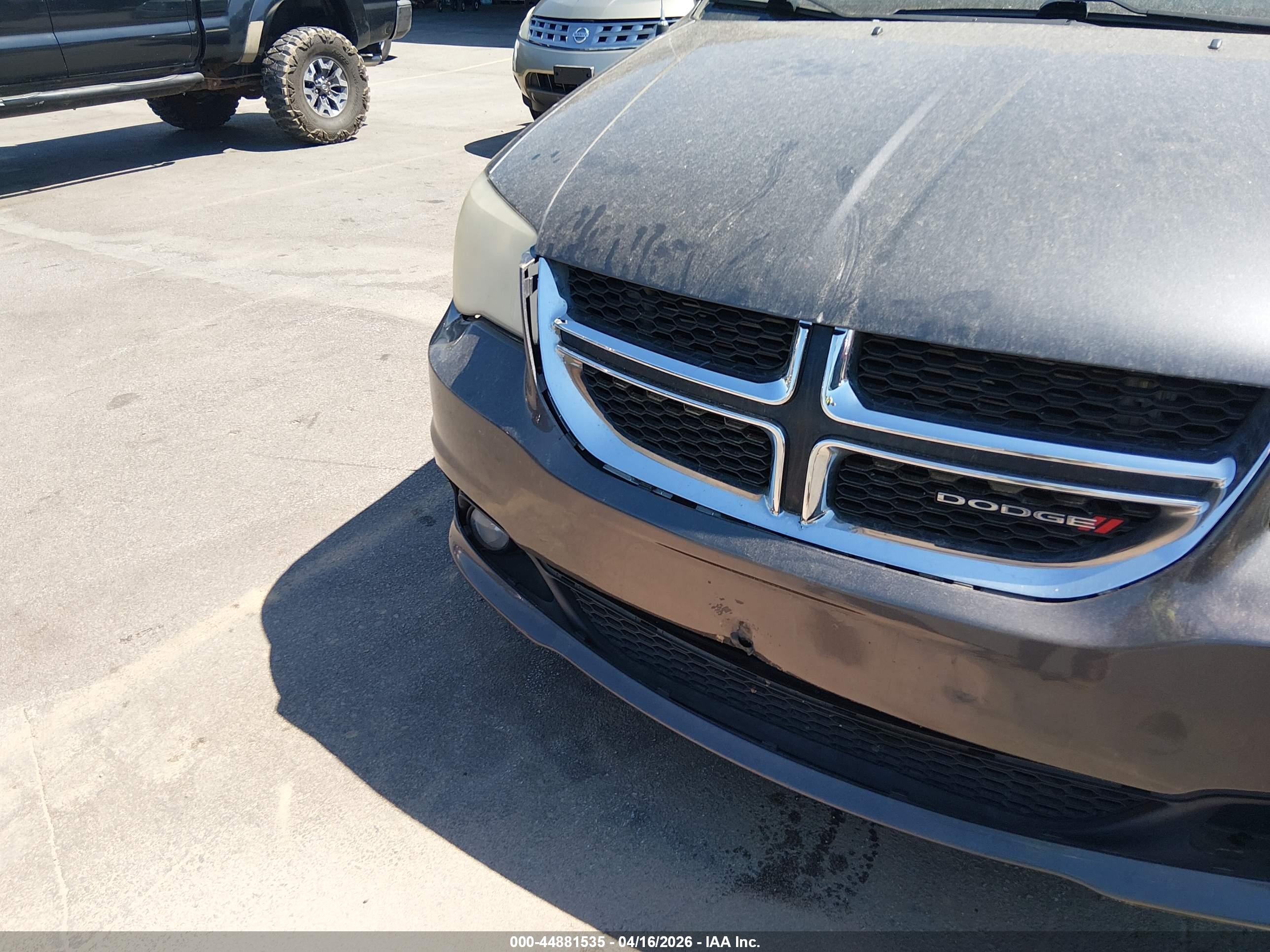DODGE GRAND image 6