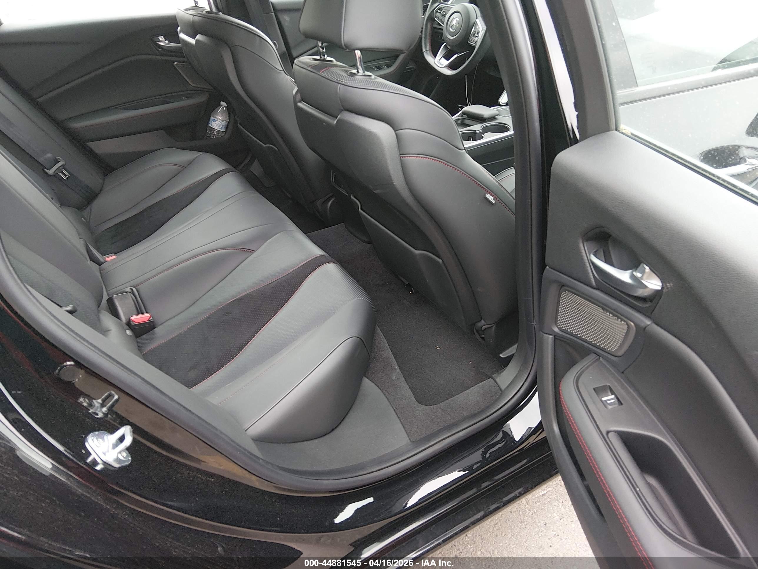 ACURA TLX image 8