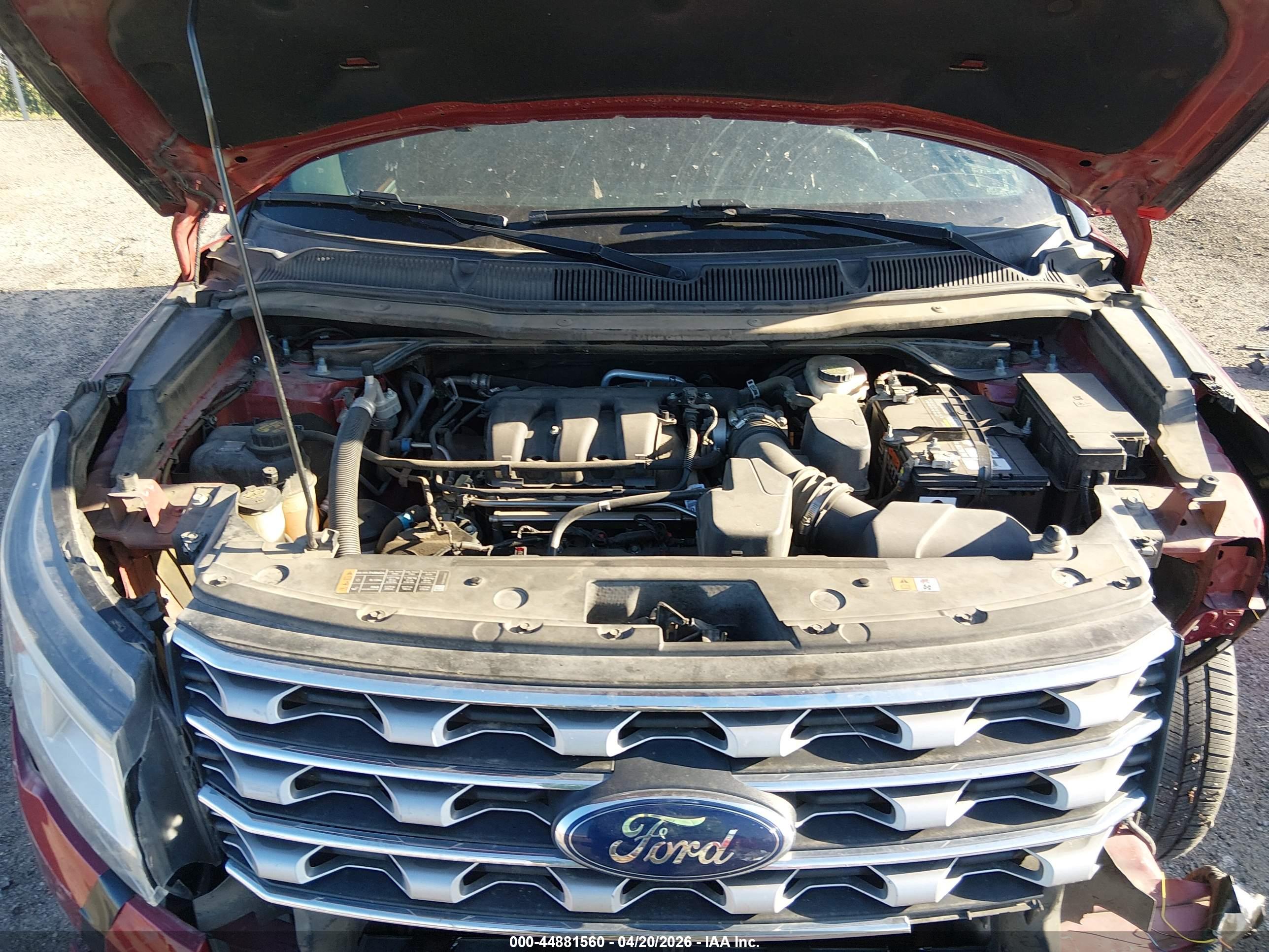 FORD EXPLORER image 10