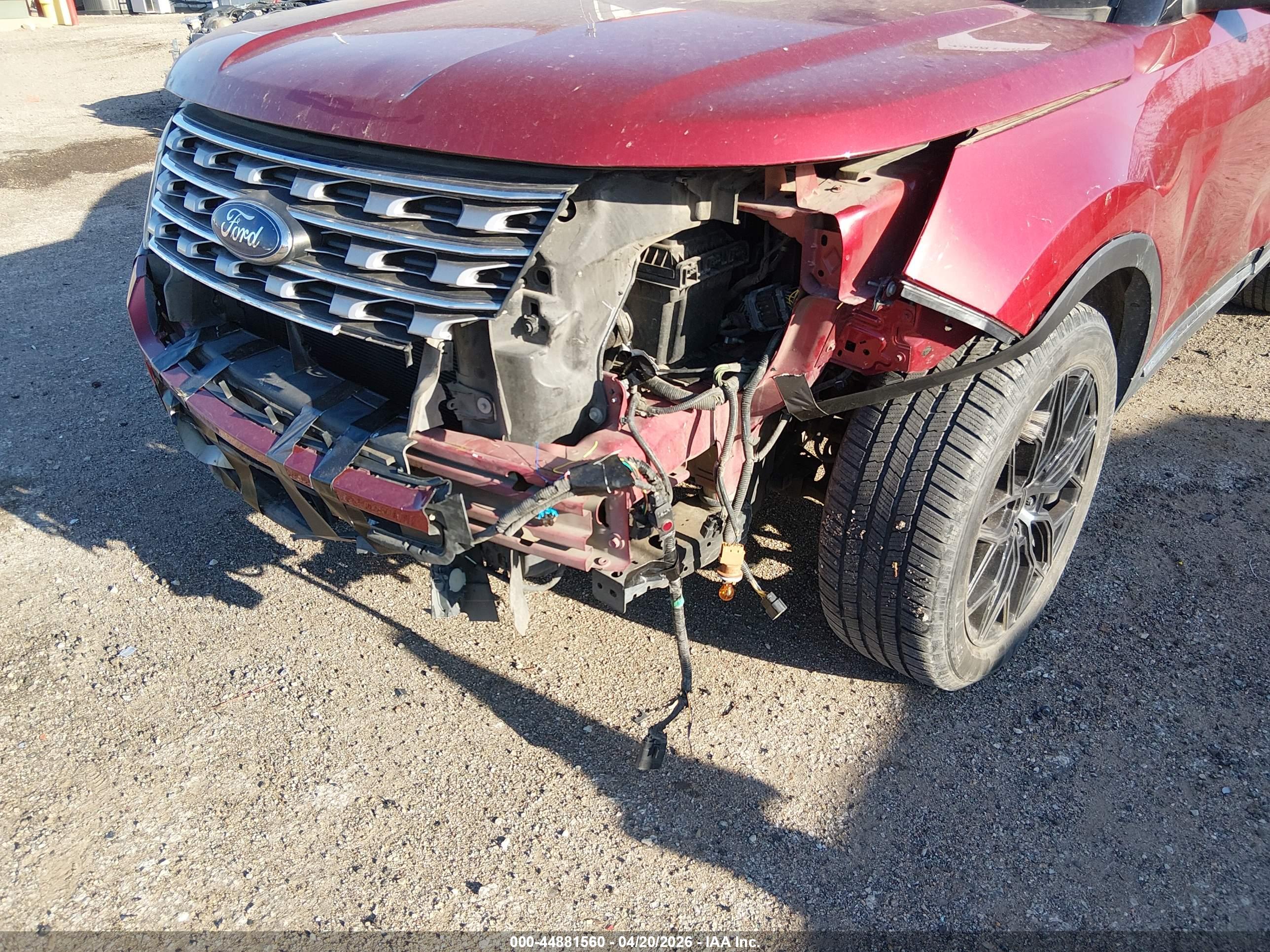 FORD EXPLORER image 6