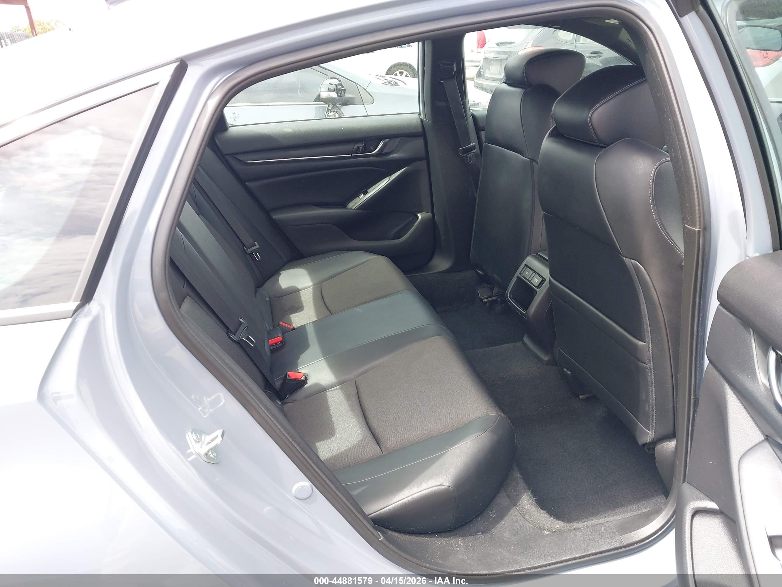 HONDA ACCORD image 8