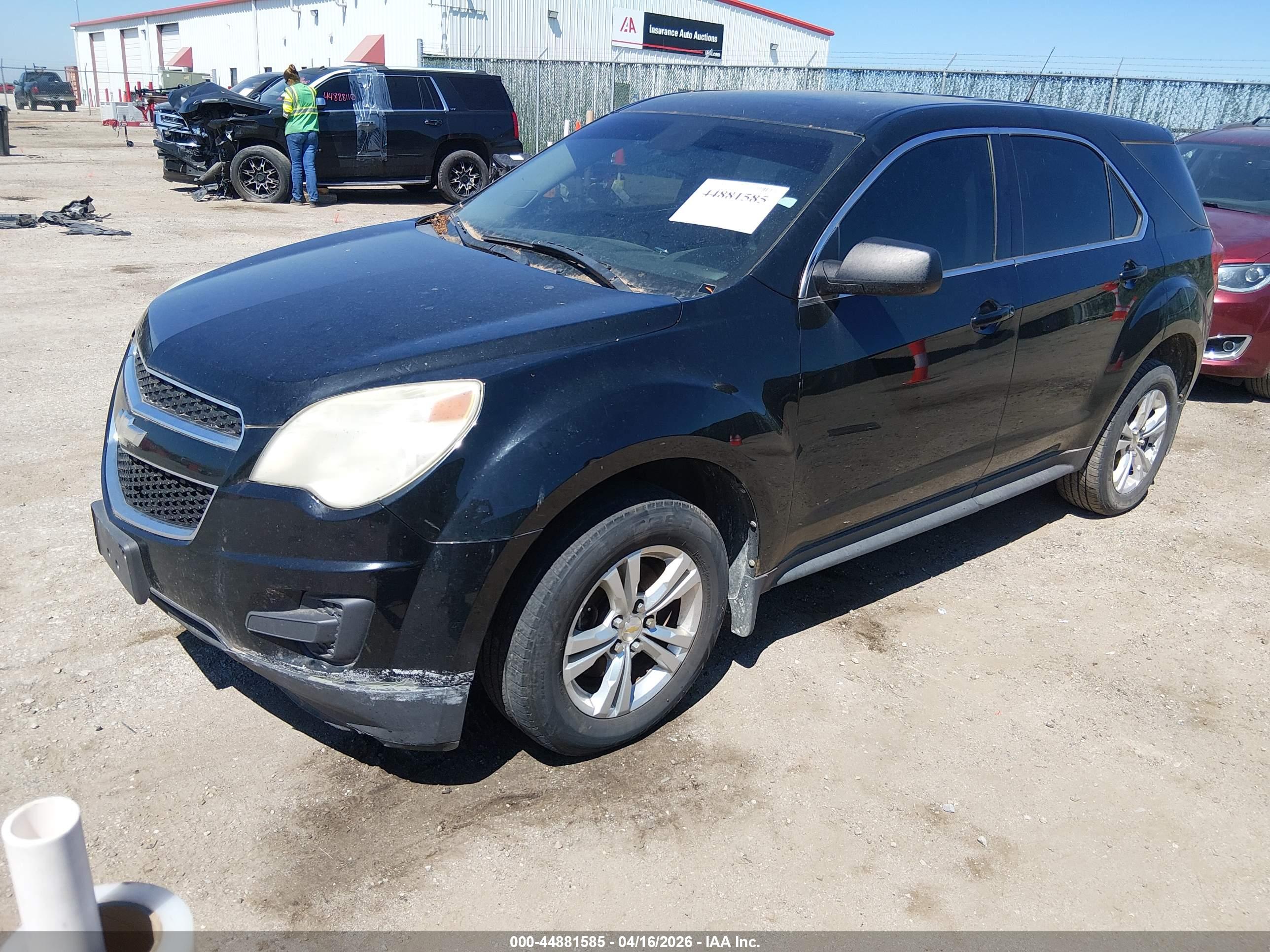 CHEVROLET EQUINOX image 2