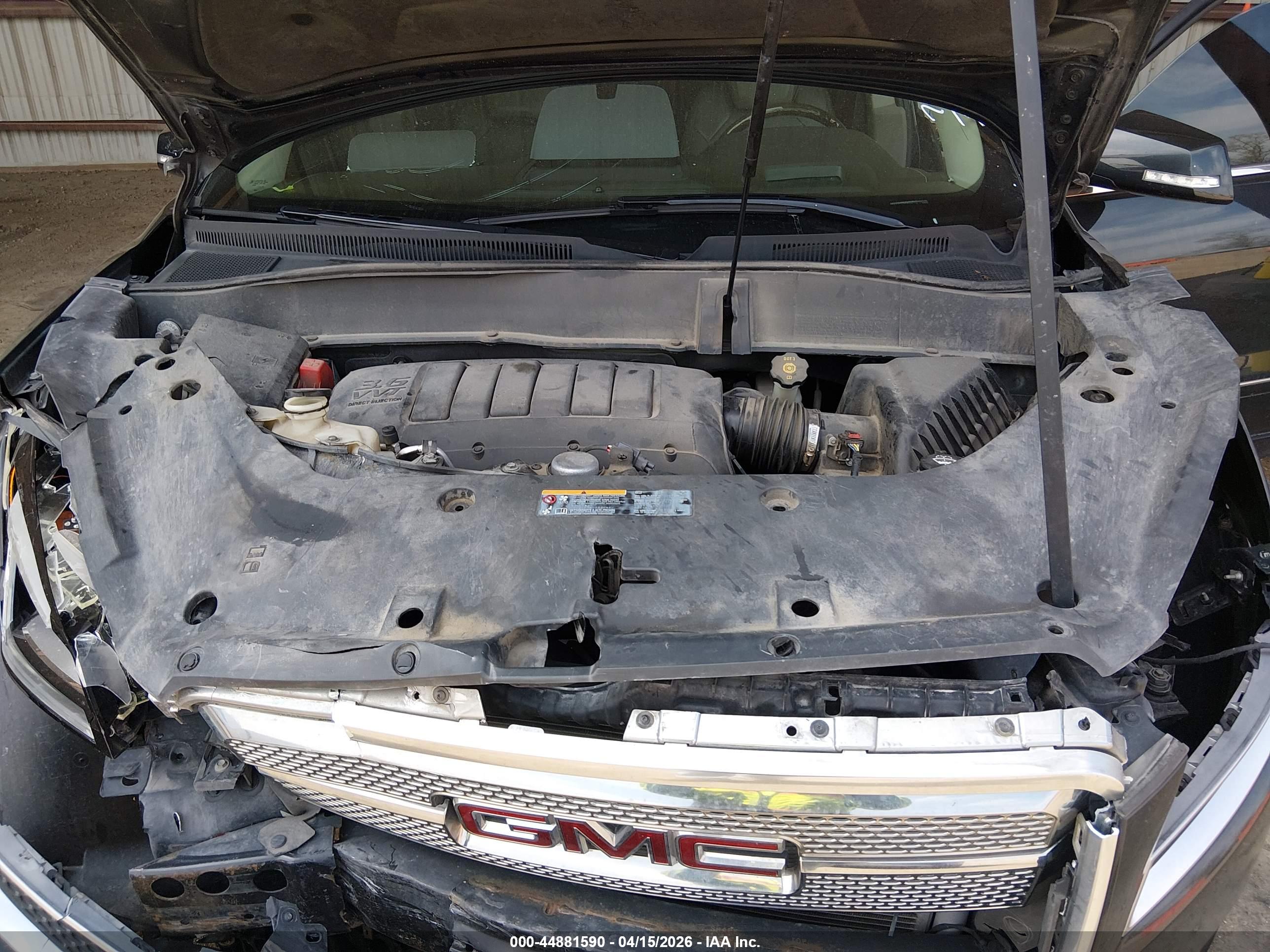 GMC ACADIA image 10