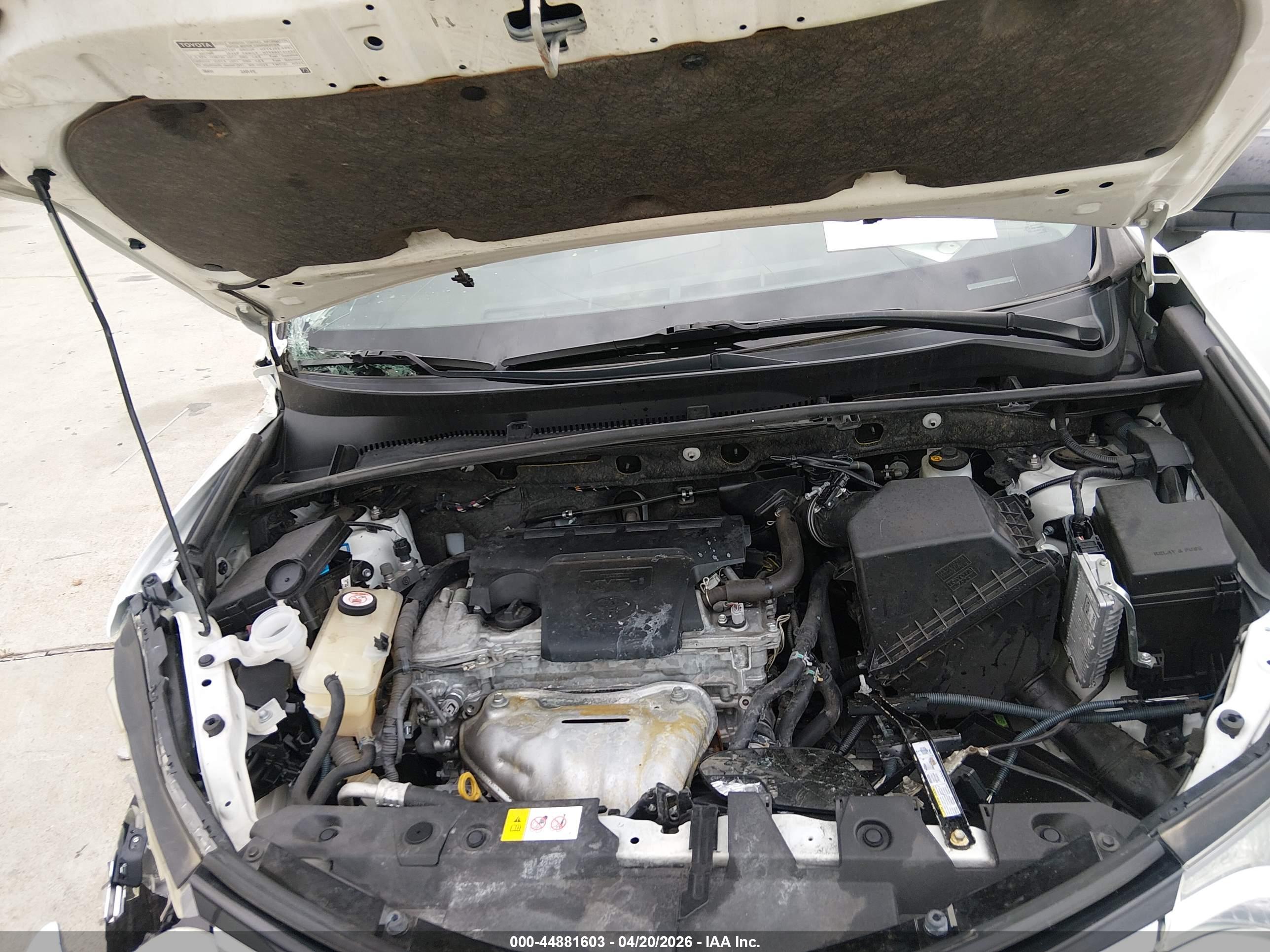 TOYOTA RAV4 image 10