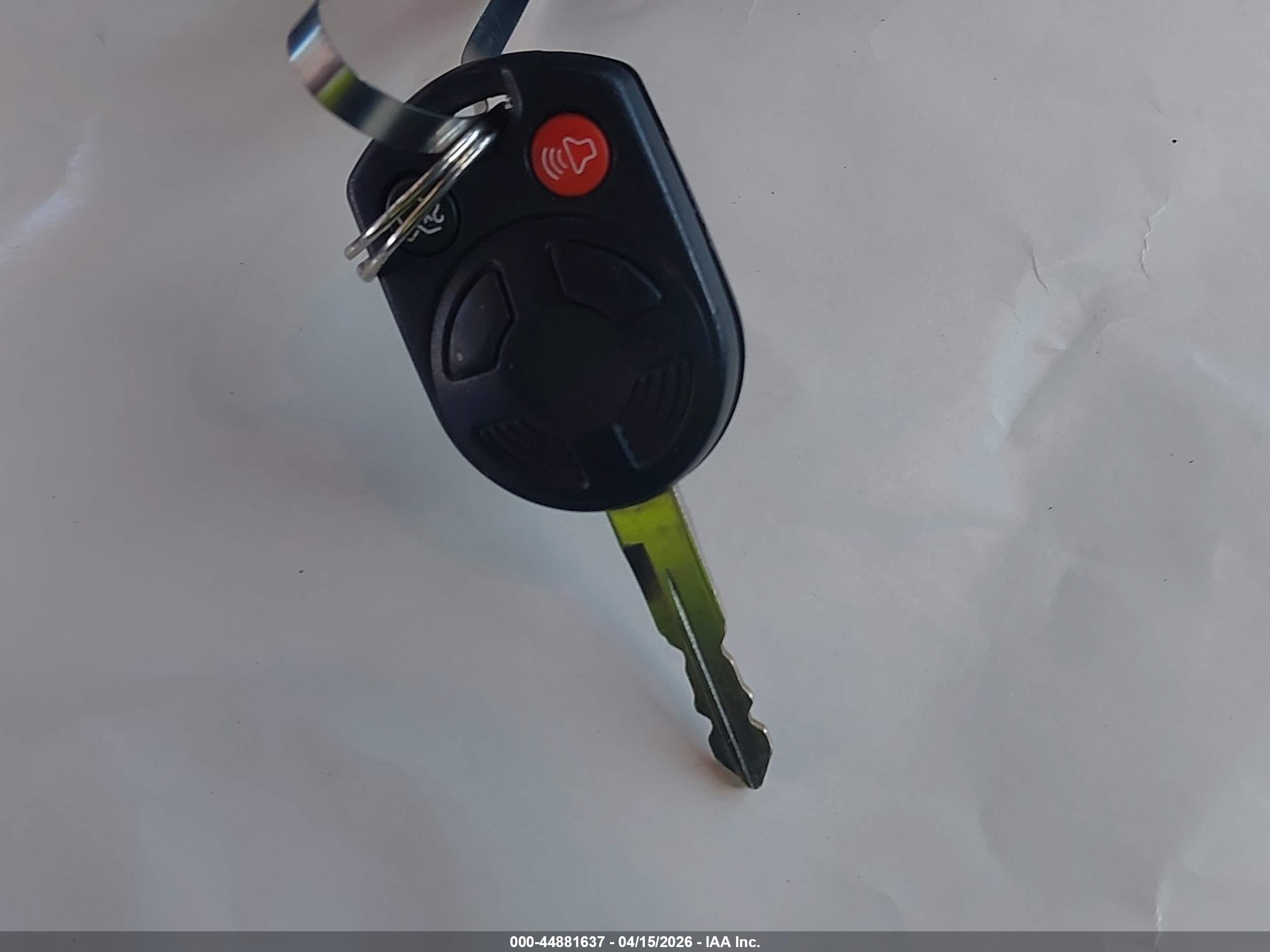 FORD FUSION image 11