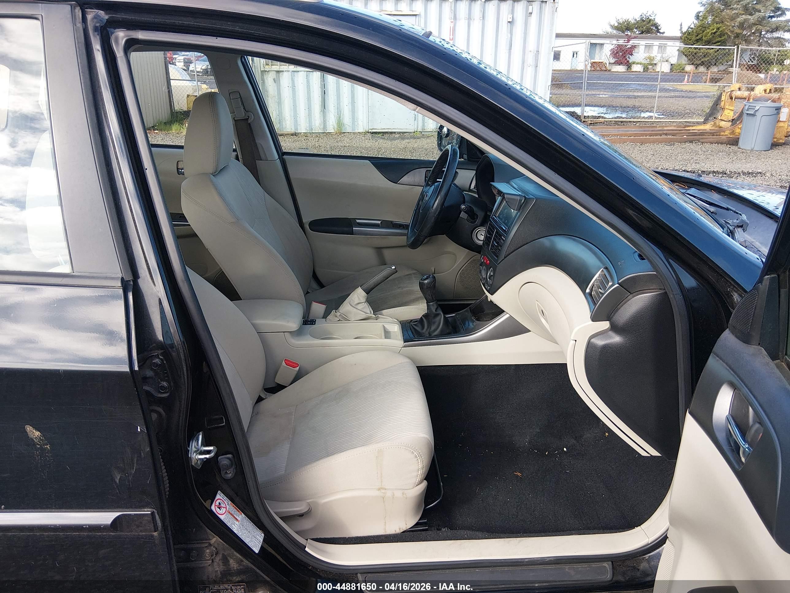 SUBARU IMPREZA image 5