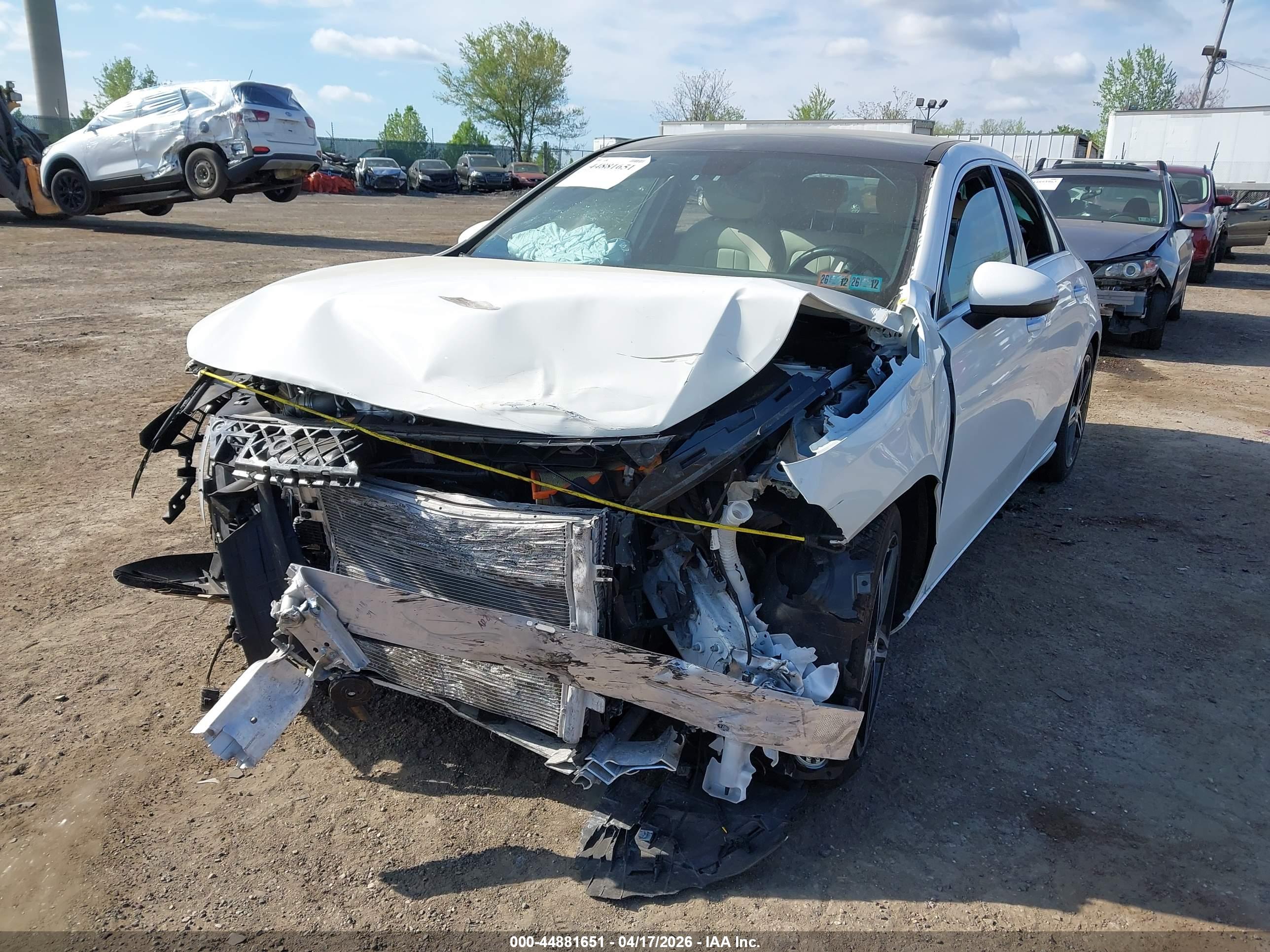 MERCEDES-BENZ A image 6