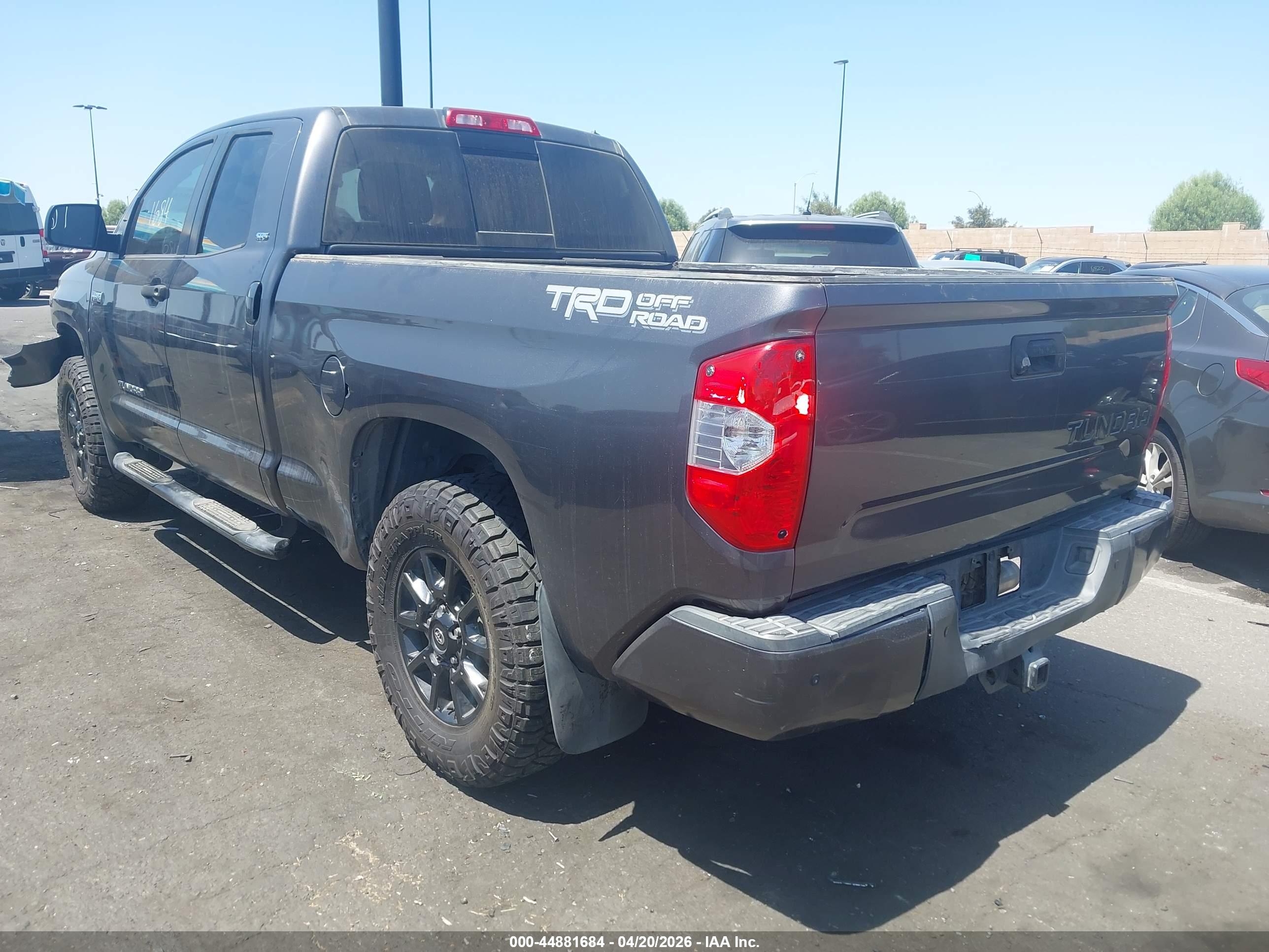 TOYOTA TUNDRA image 3