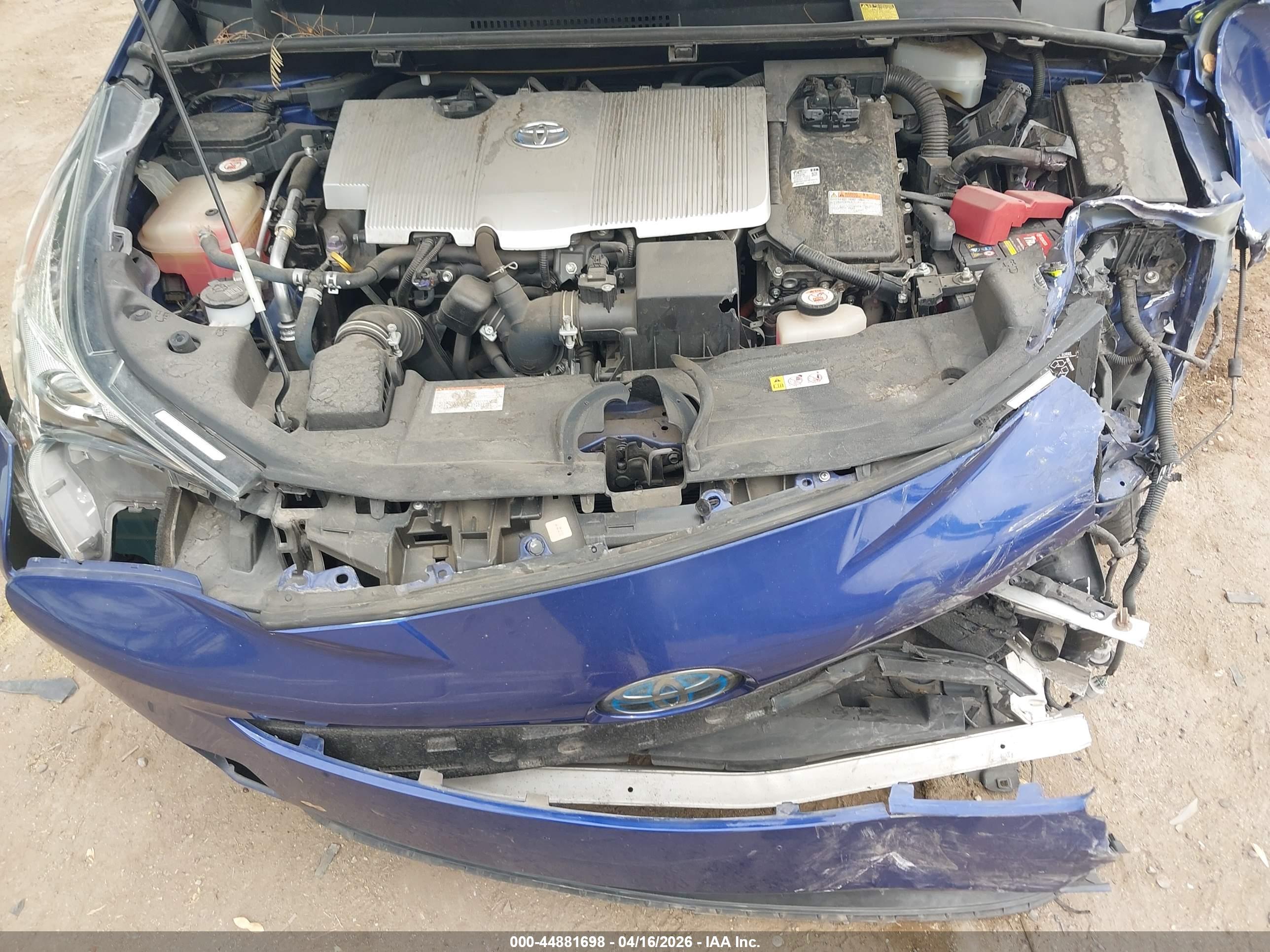 TOYOTA PRIUS image 10