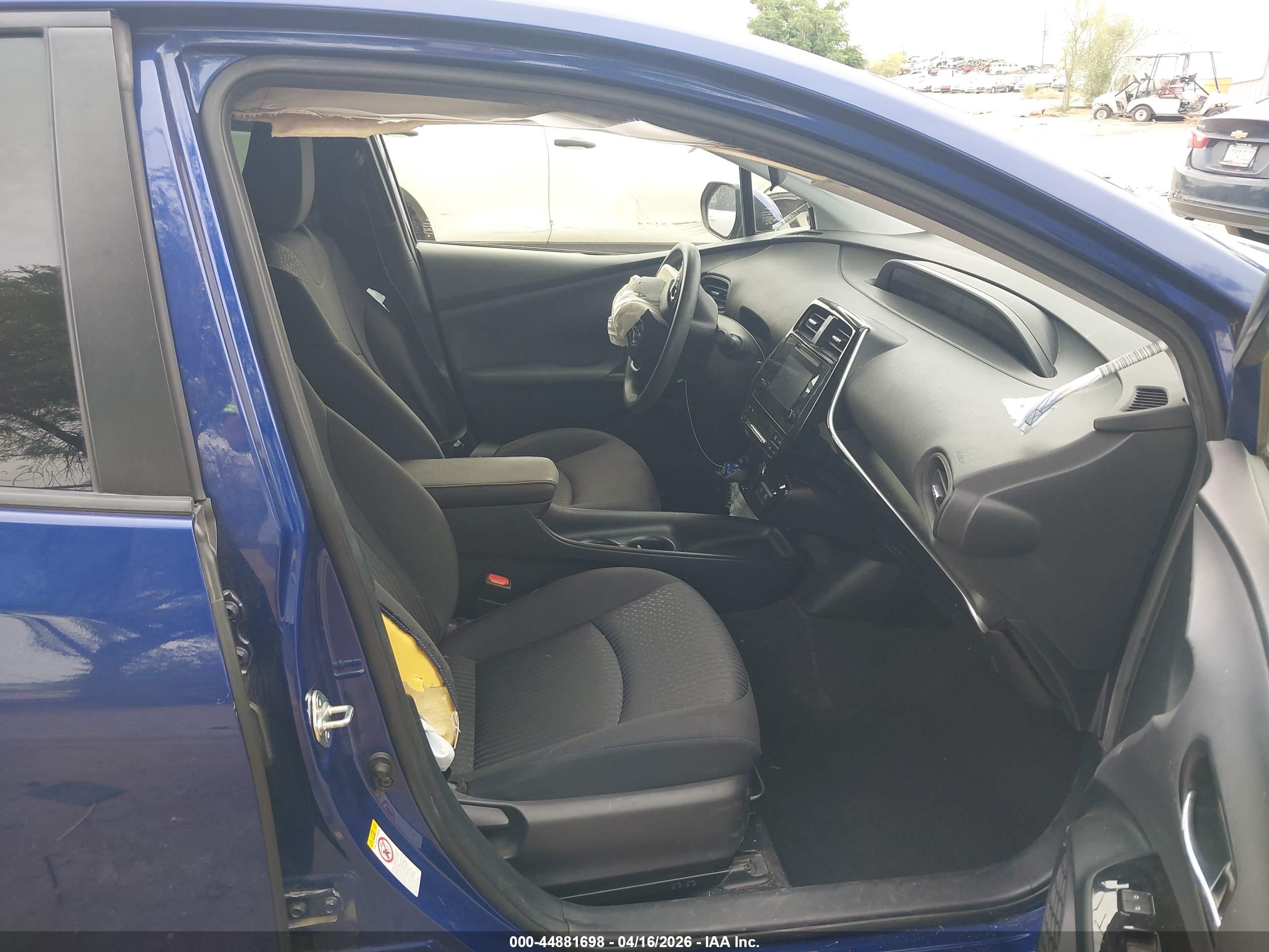 TOYOTA PRIUS image 5