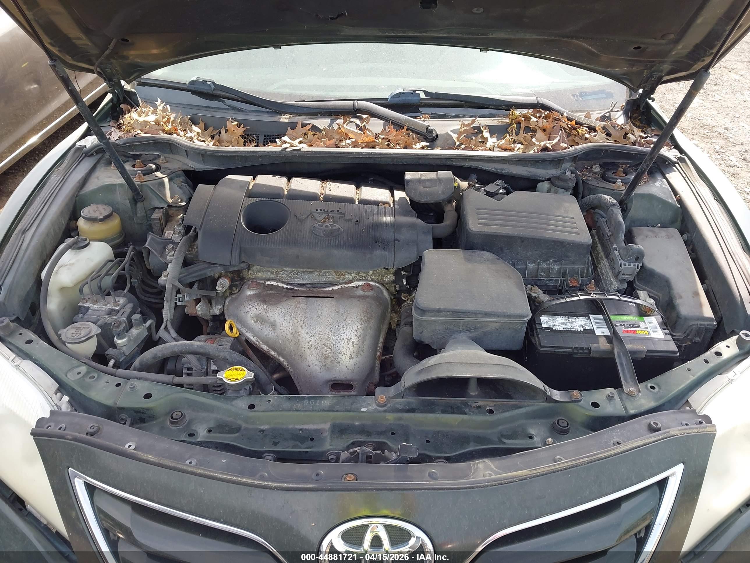 TOYOTA CAMRY image 10