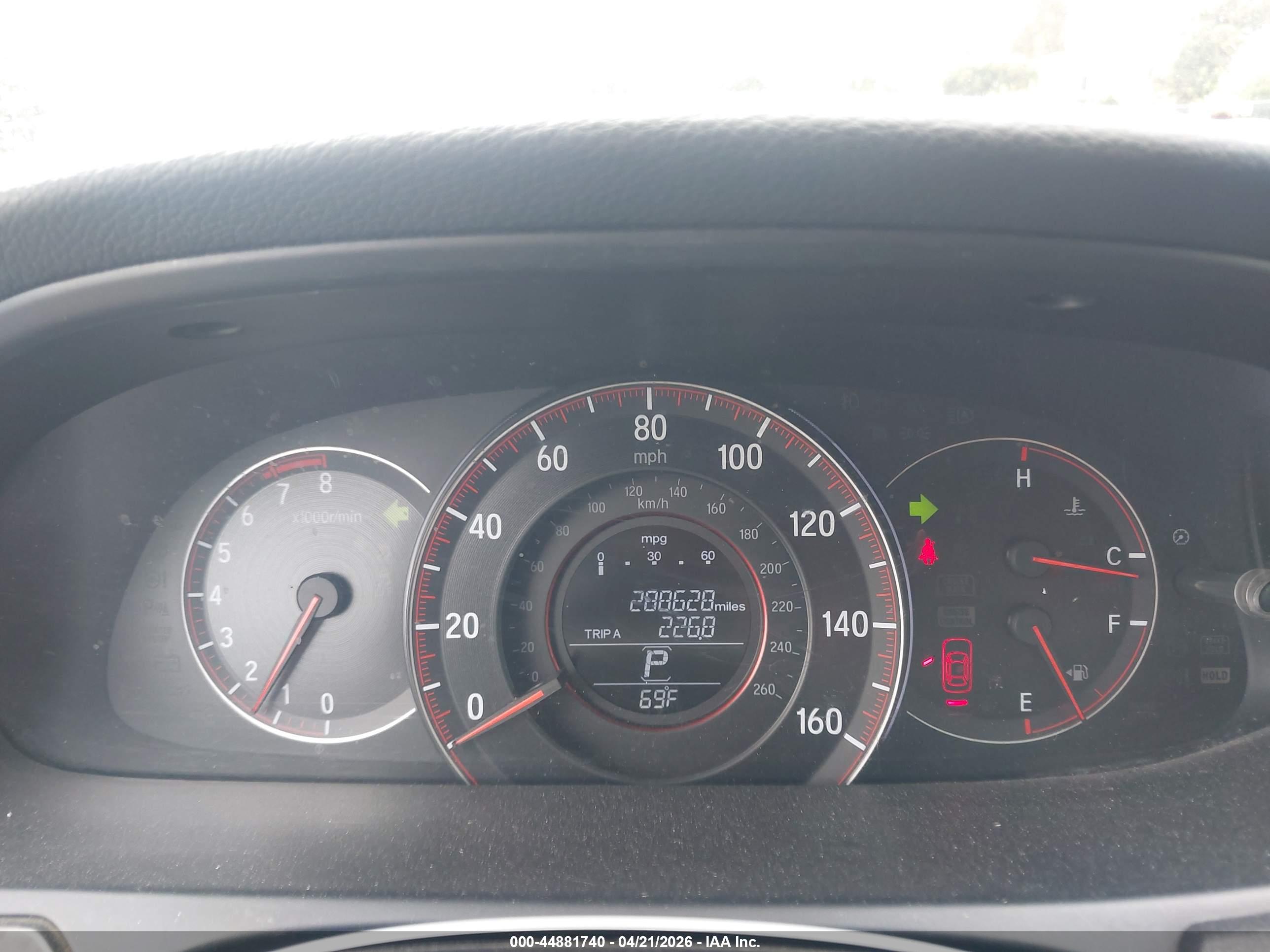 HONDA ACCORD image 7