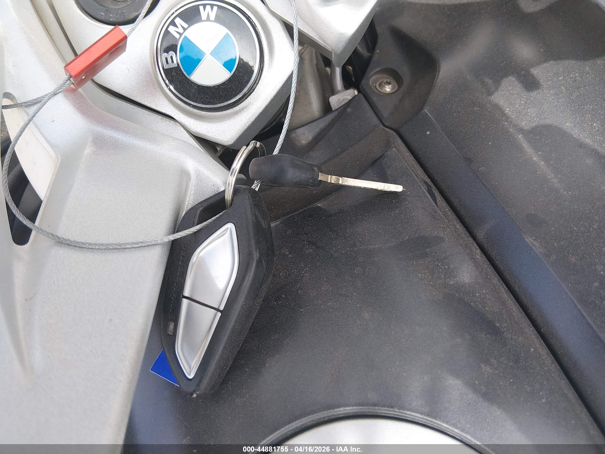 BMW K1600 image 11