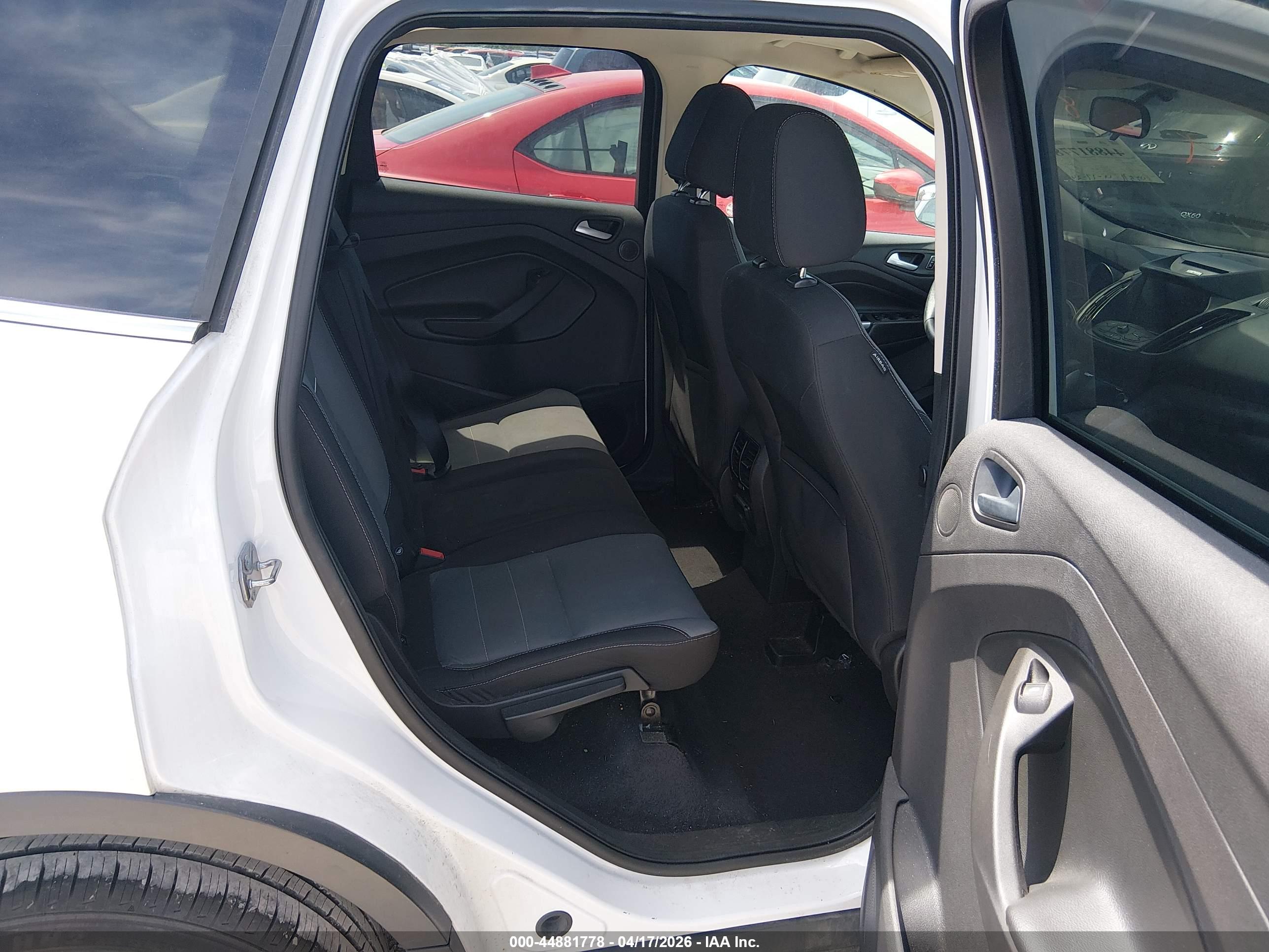 FORD ESCAPE image 8