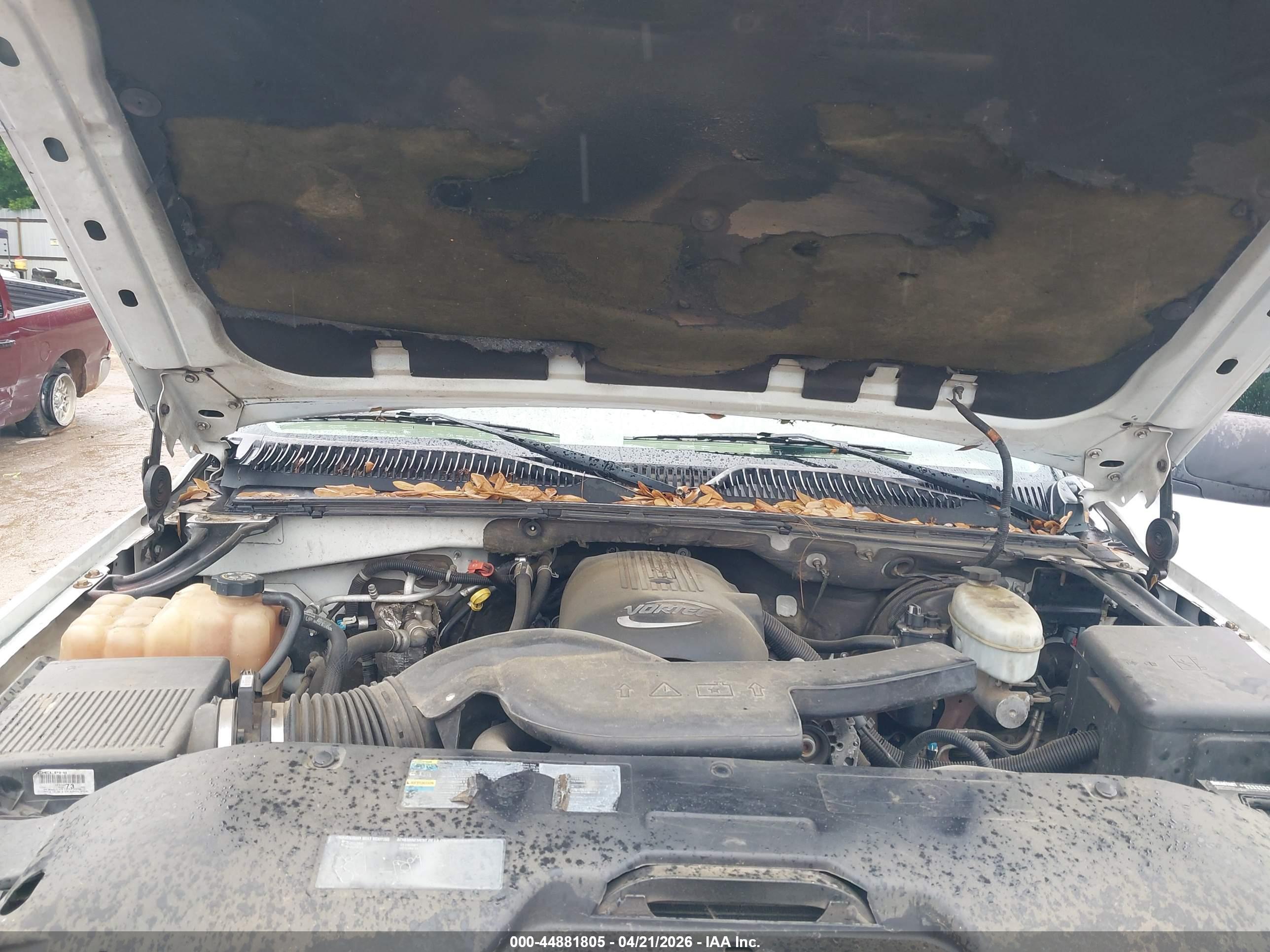 CHEVROLET TAHOE image 10