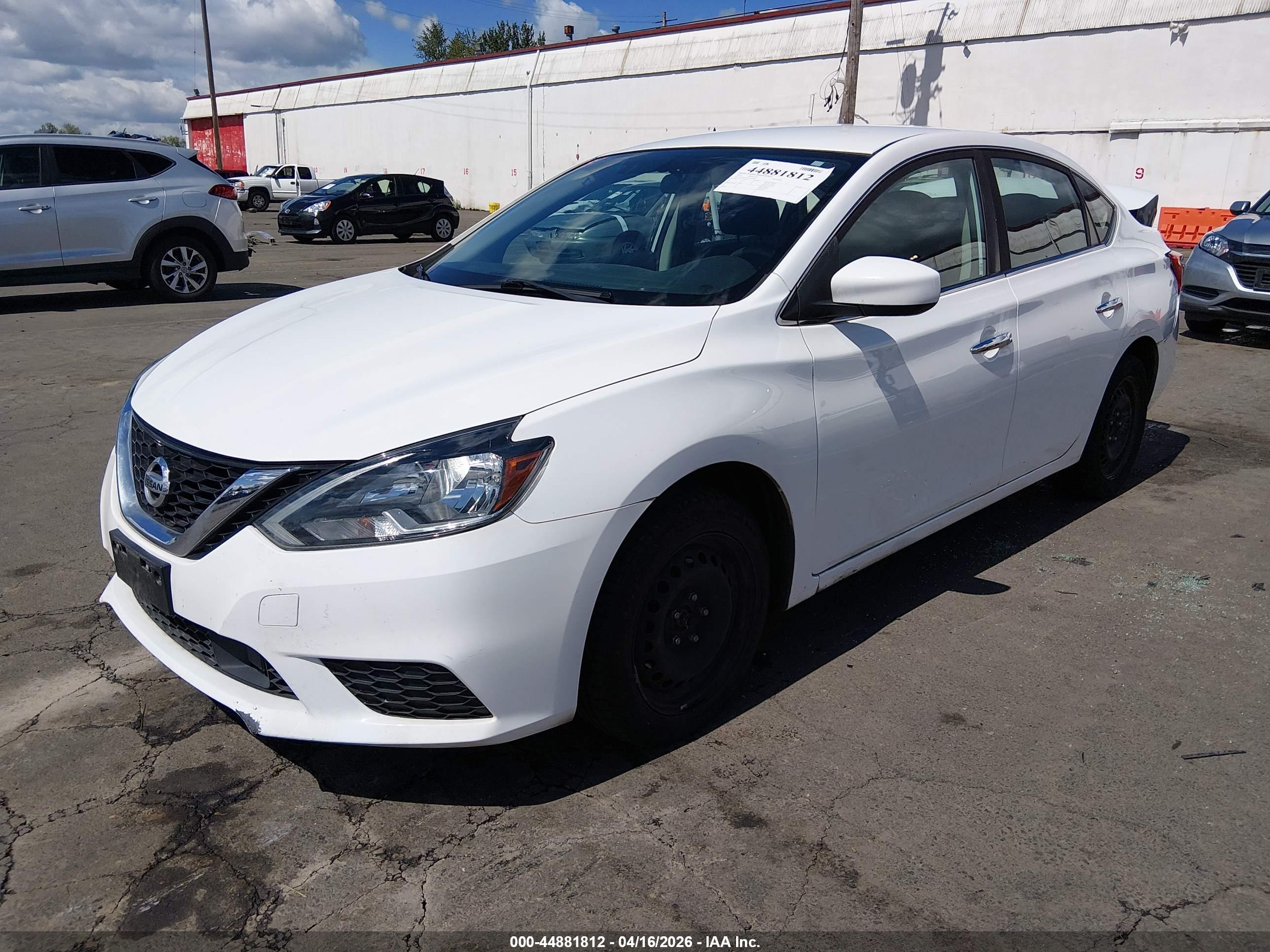 NISSAN SENTRA image 2
