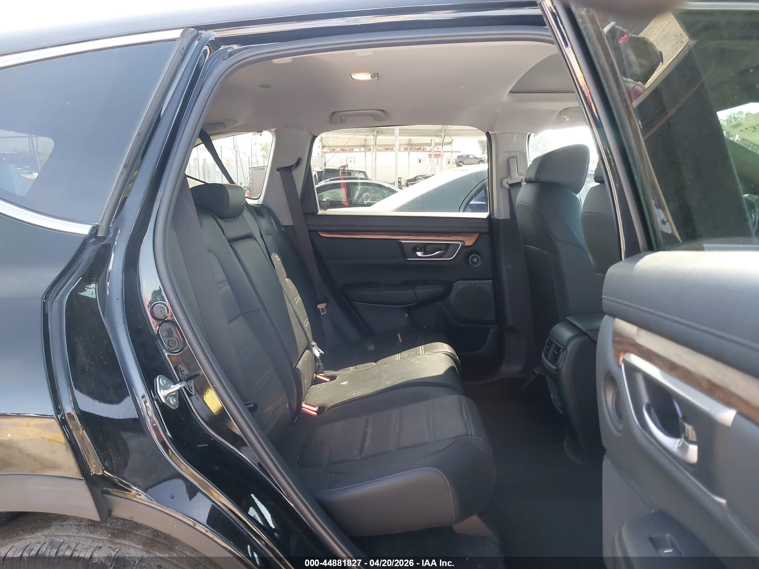HONDA CR-V image 8