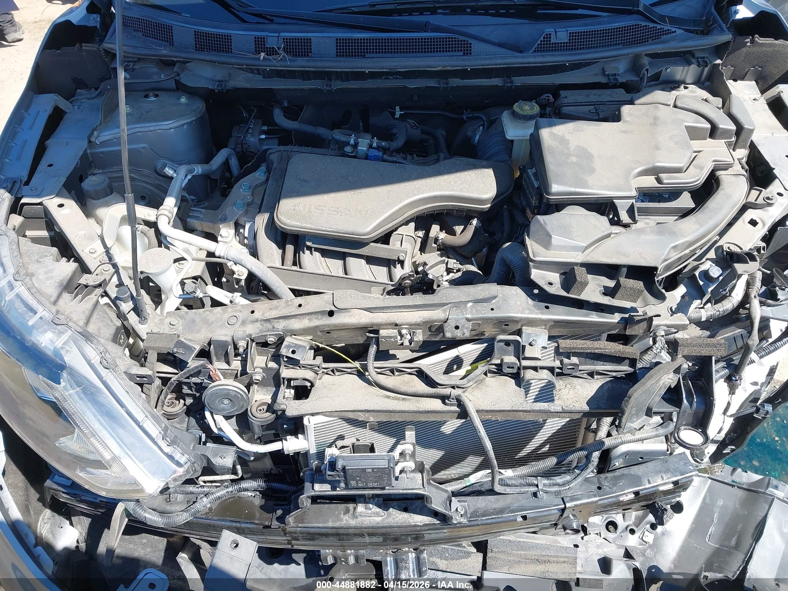 NISSAN ROGUE image 10