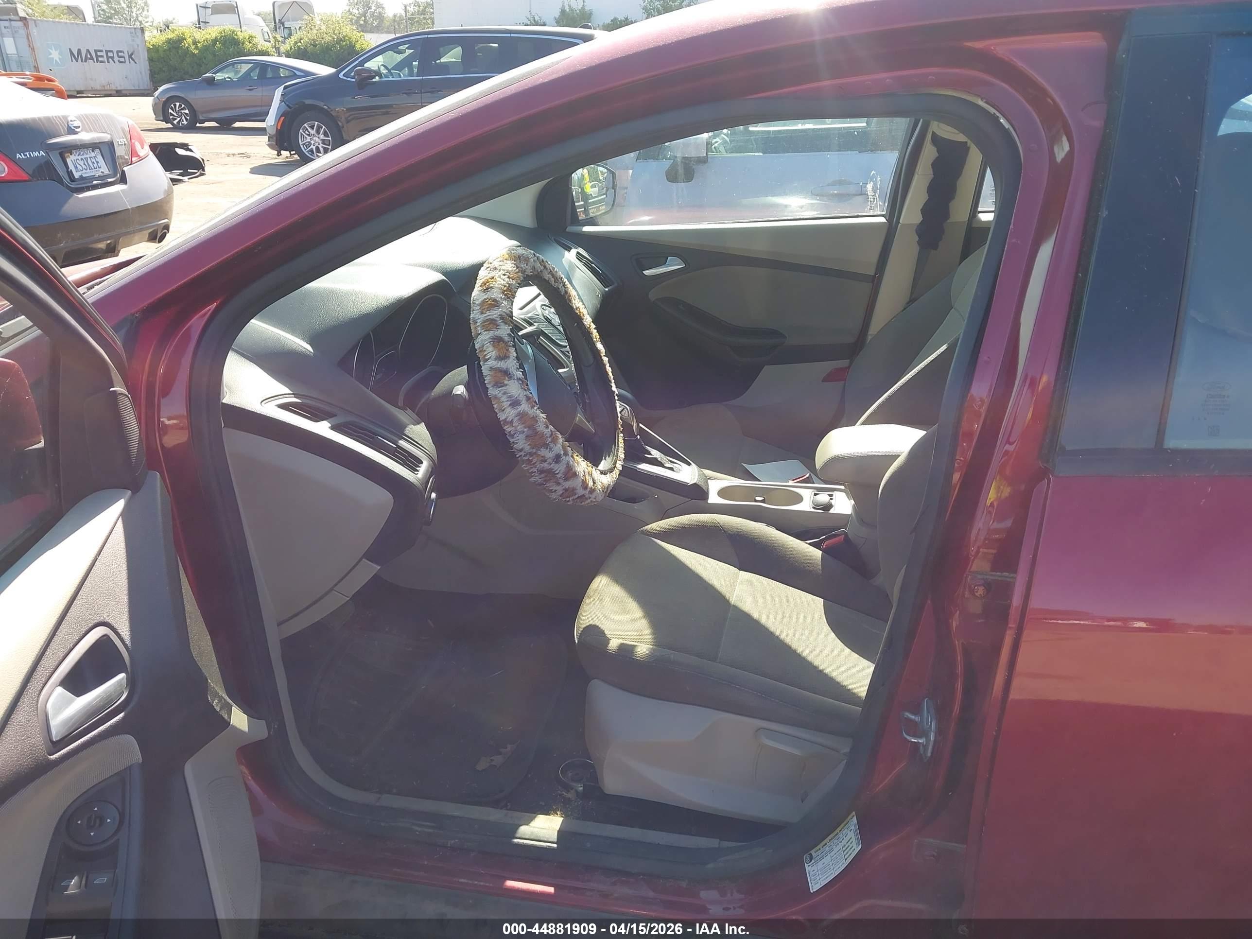 FORD FOCUS image 5