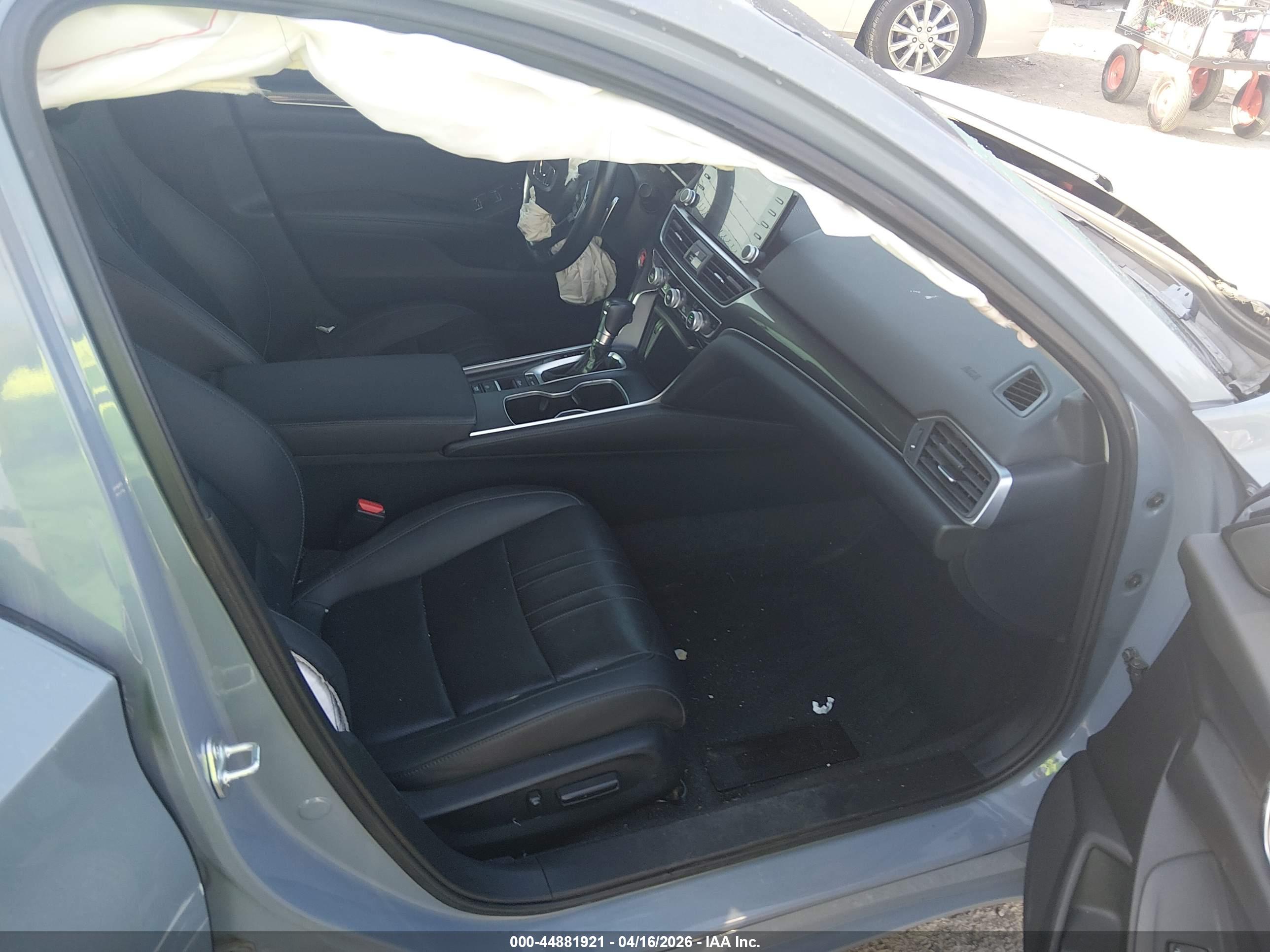 HONDA ACCORD image 5