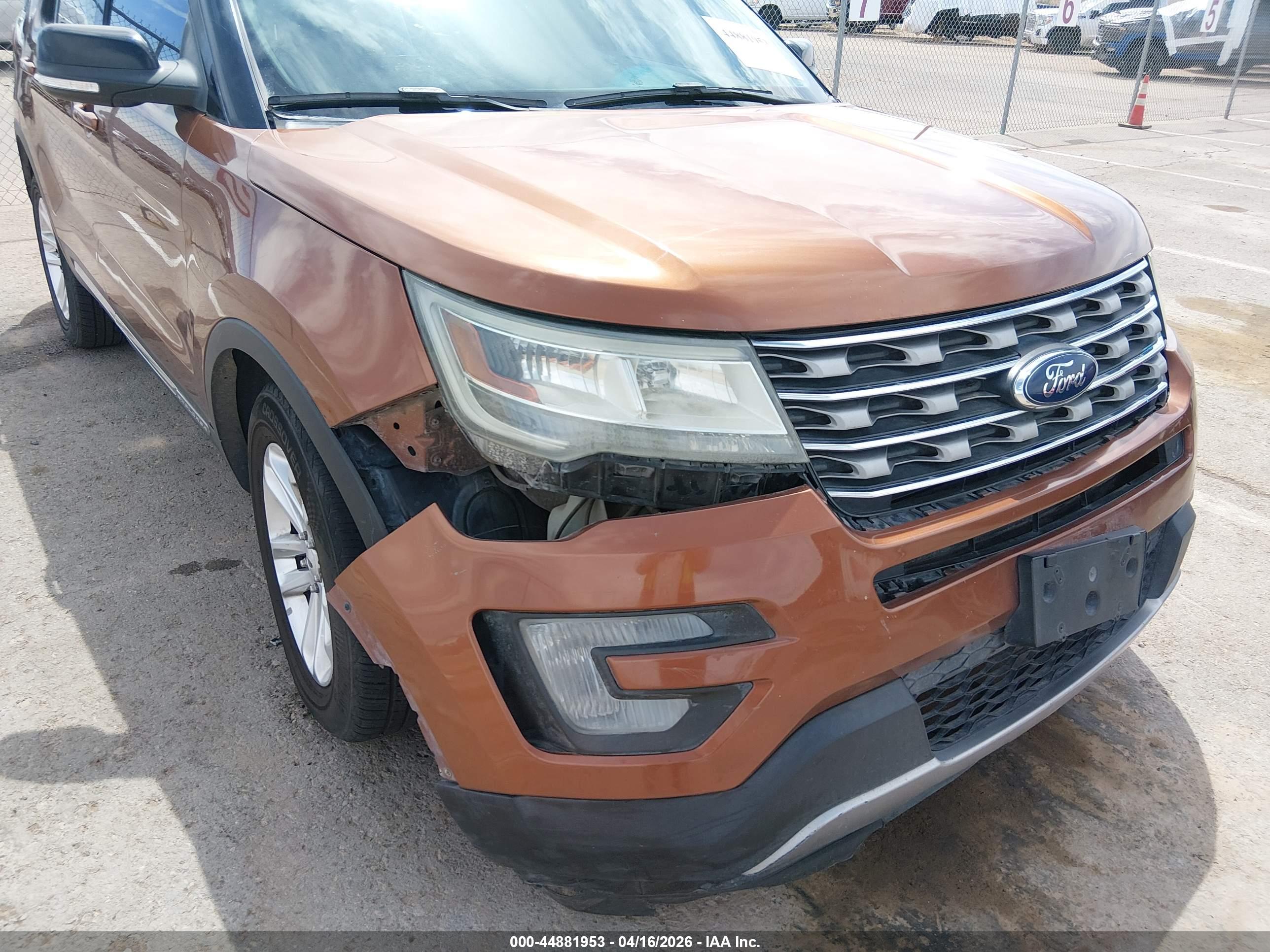FORD EXPLORER image 6