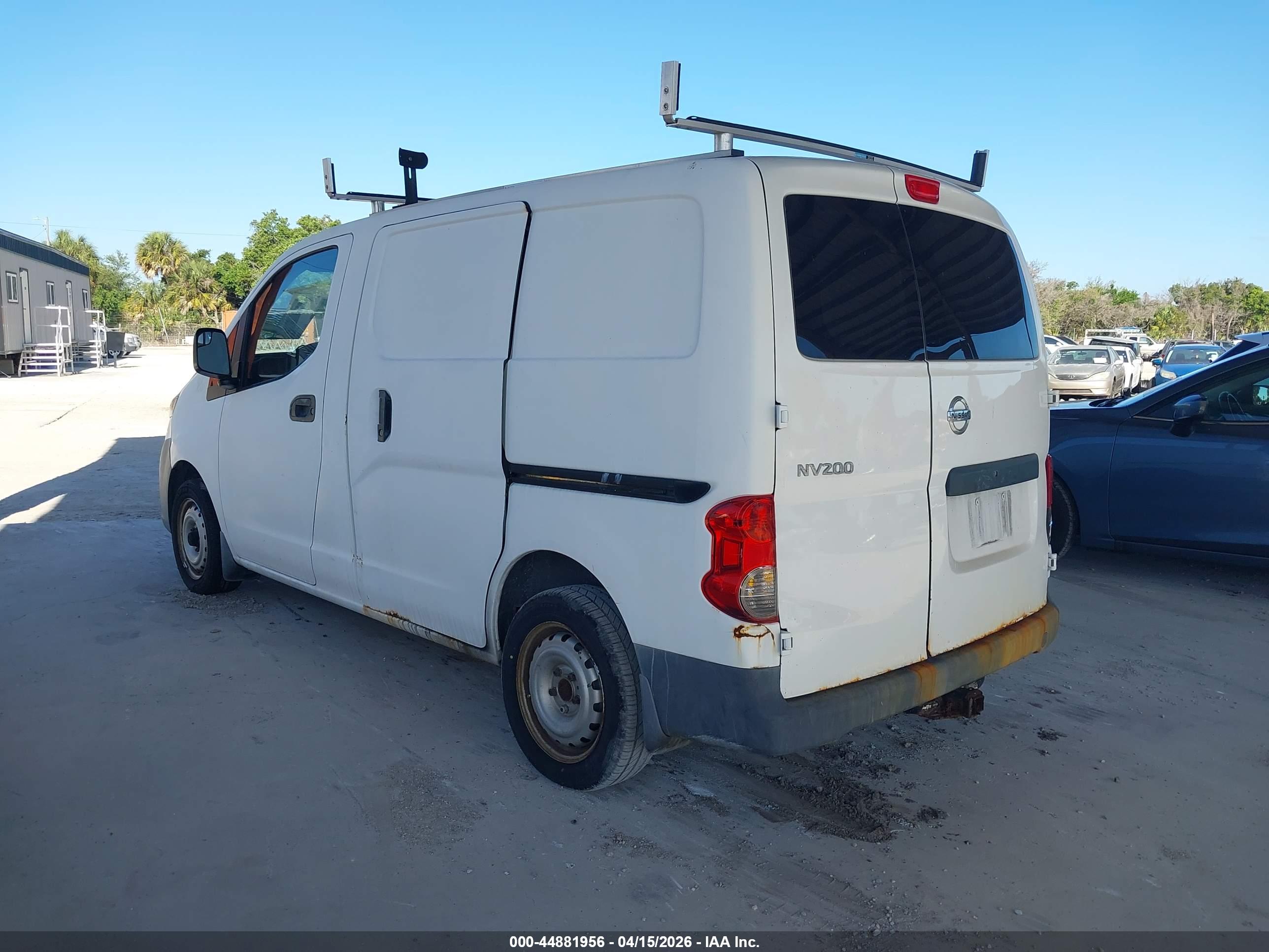 NISSAN NV200 image 3
