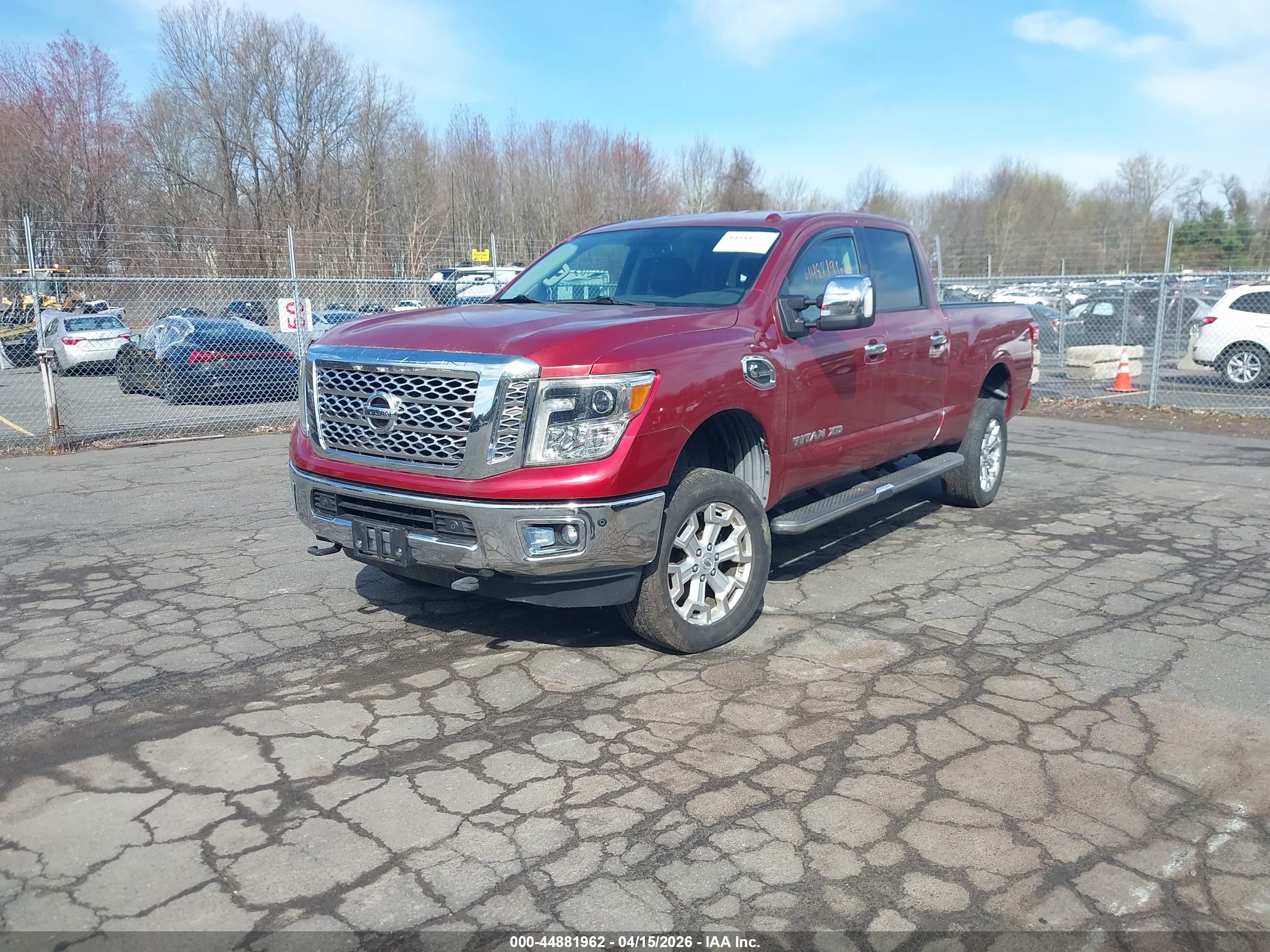 NISSAN TITAN image 2