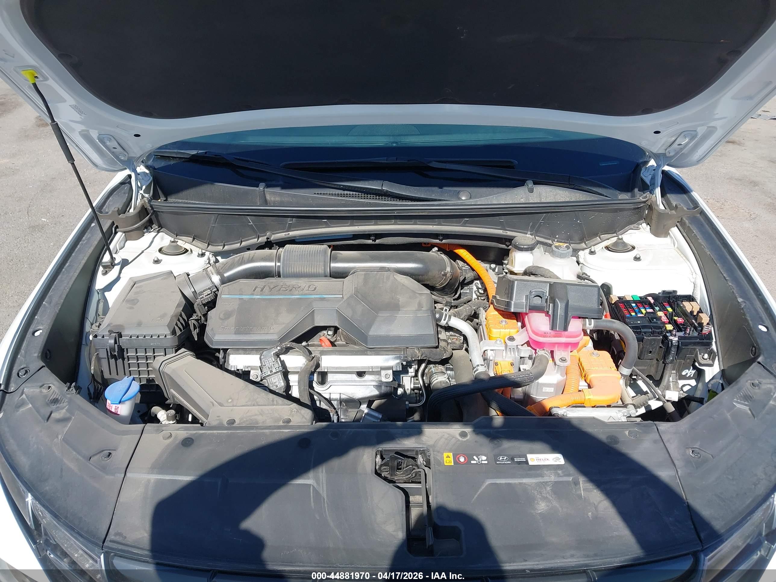 HYUNDAI TUCSON image 10