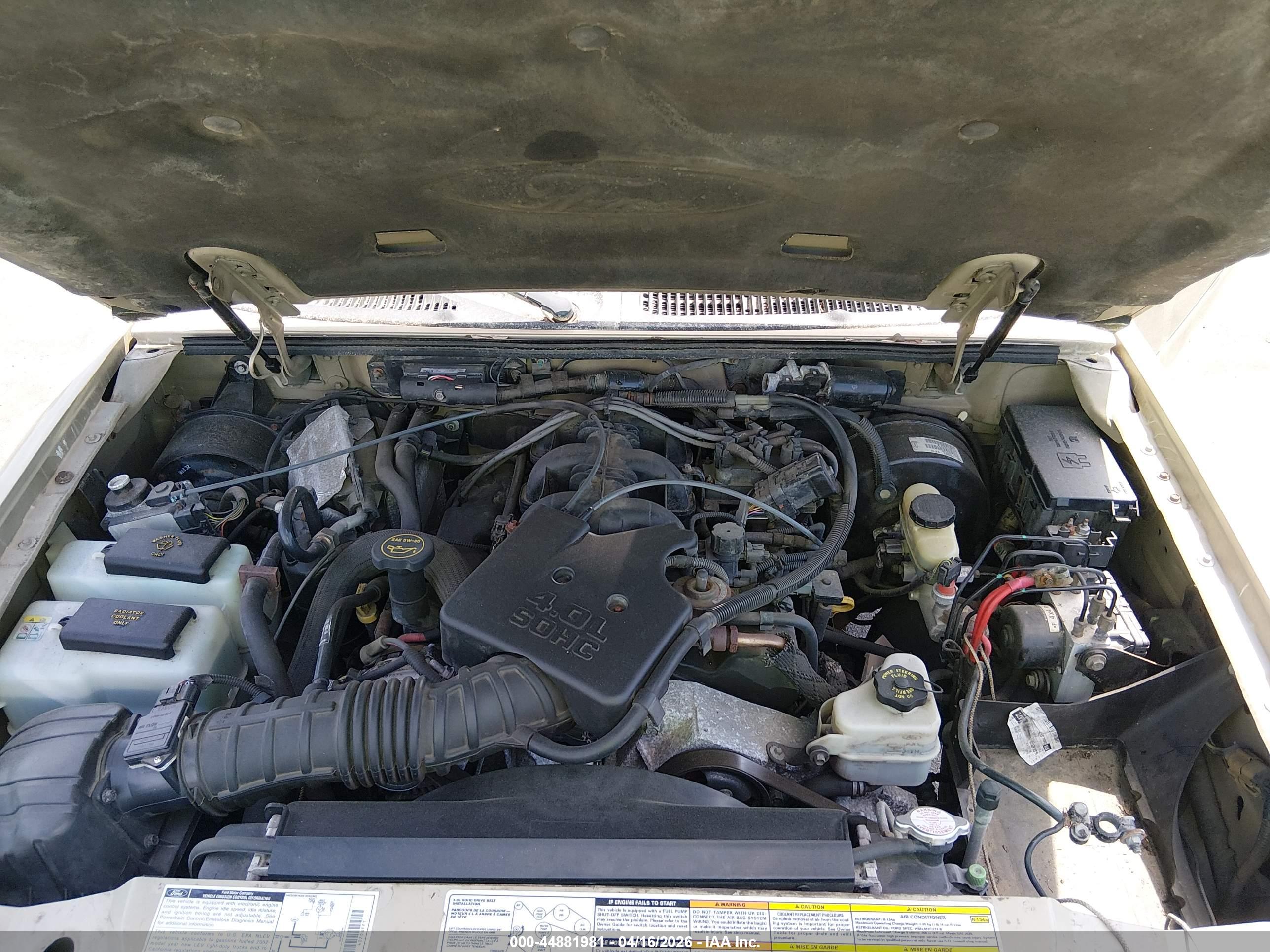 FORD EXPLORER image 10