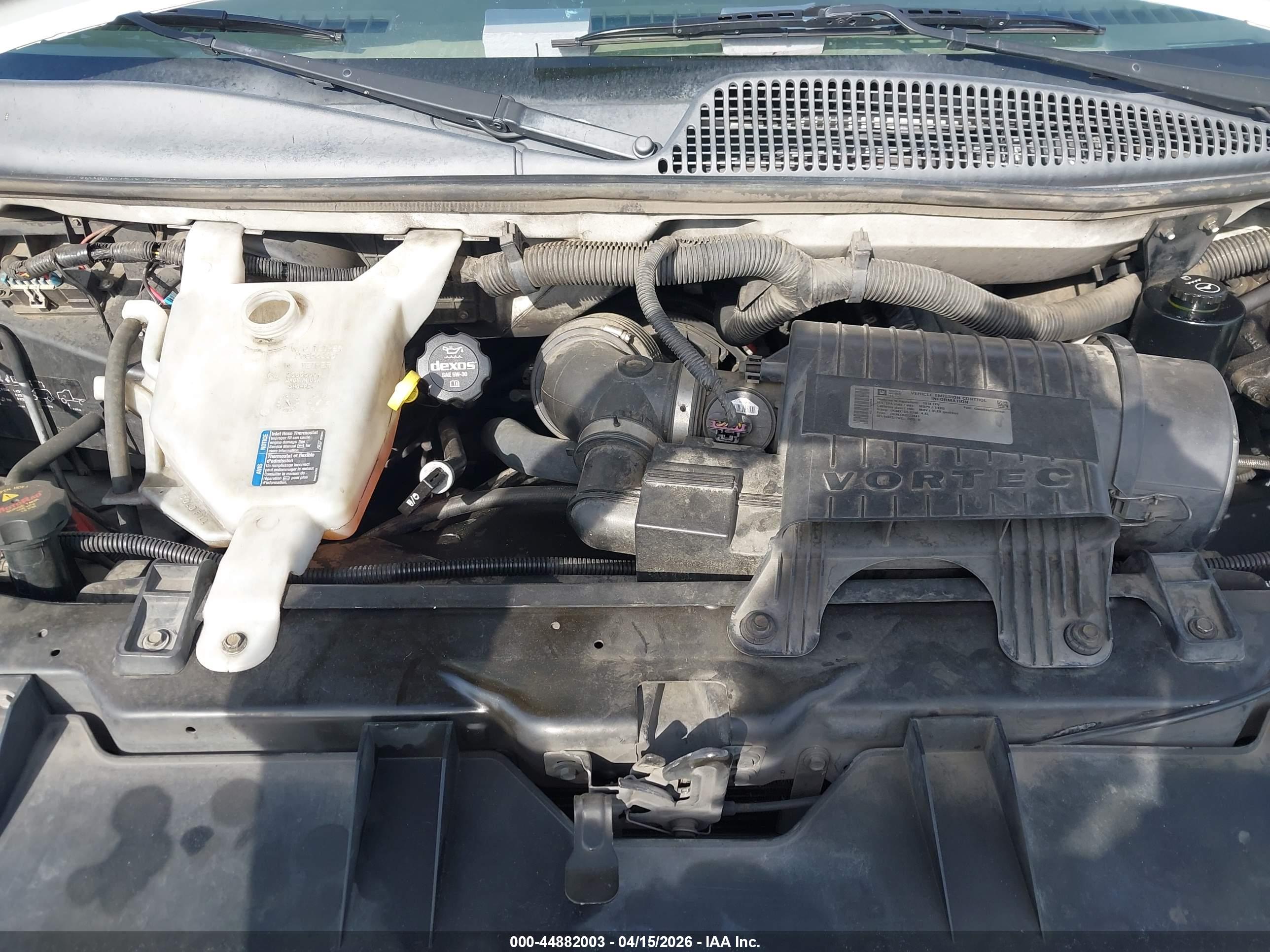 CHEVROLET EXPRESS image 10