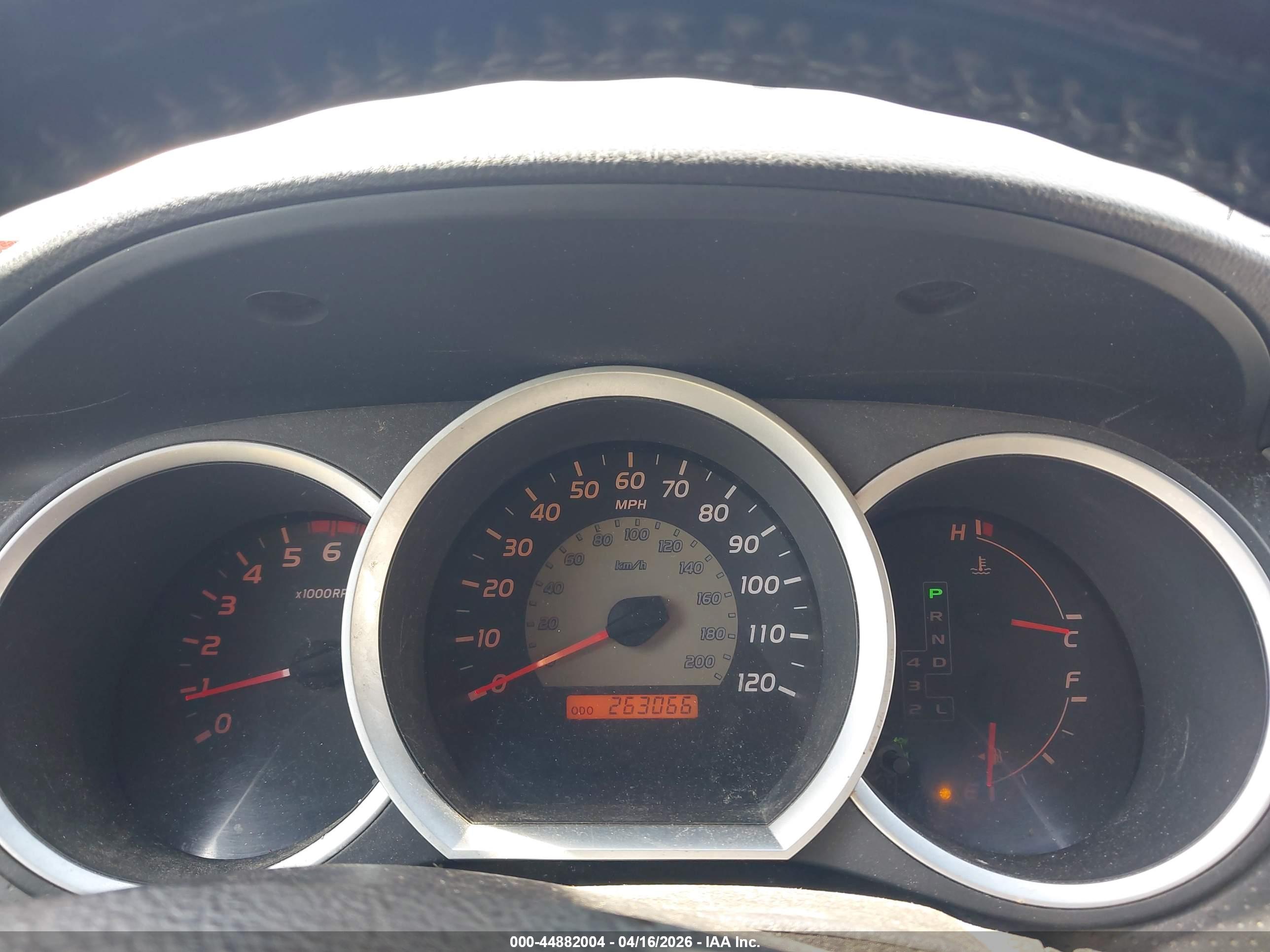 TOYOTA TACOMA image 7
