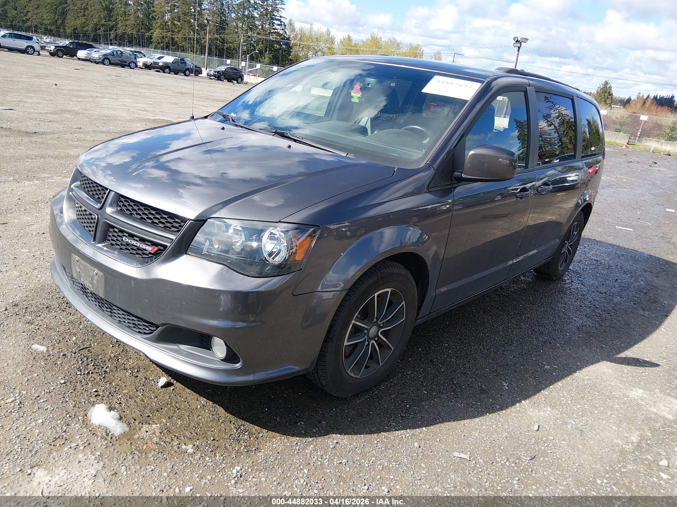 DODGE GRAND image 2