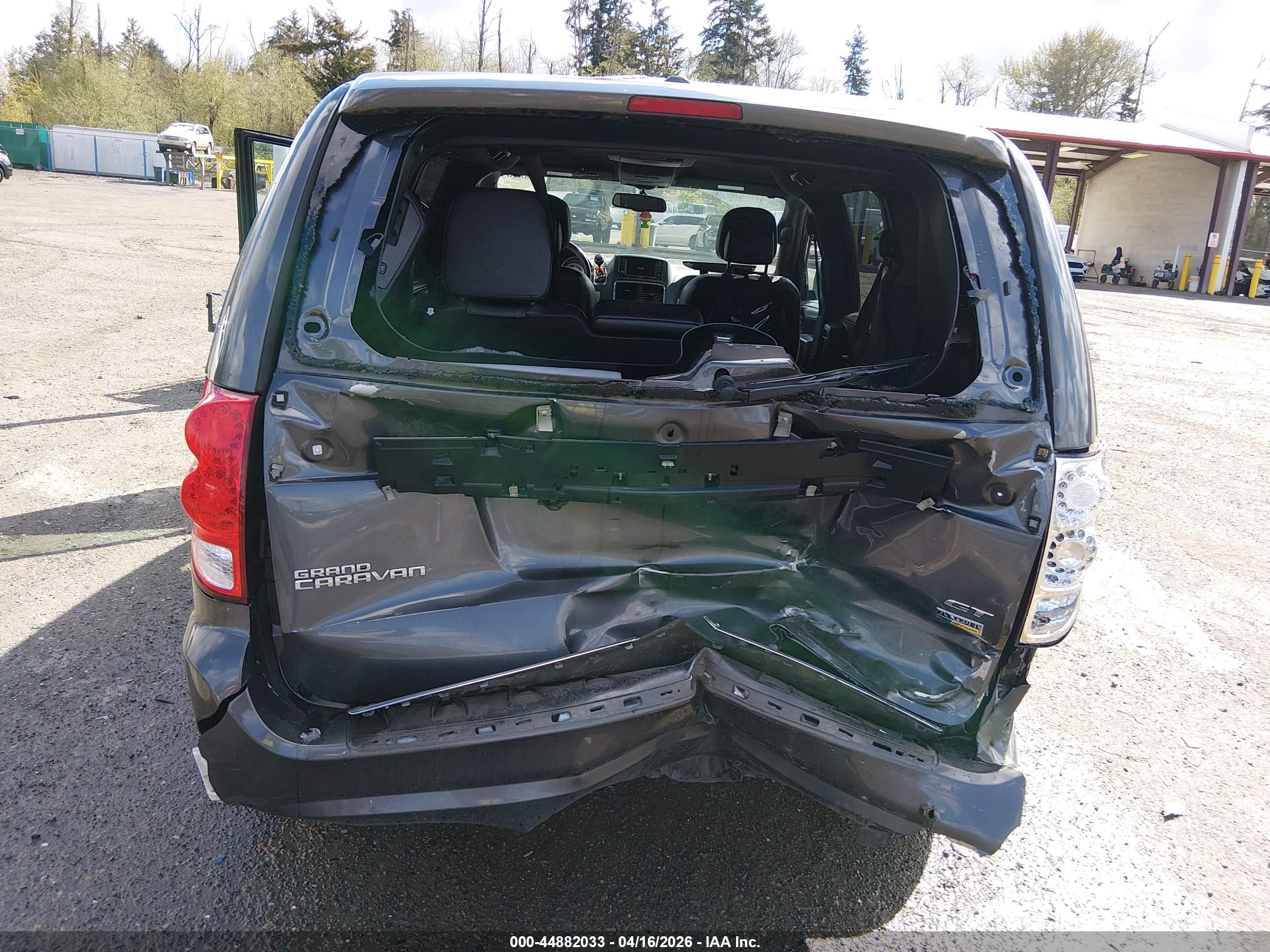 DODGE GRAND image 6
