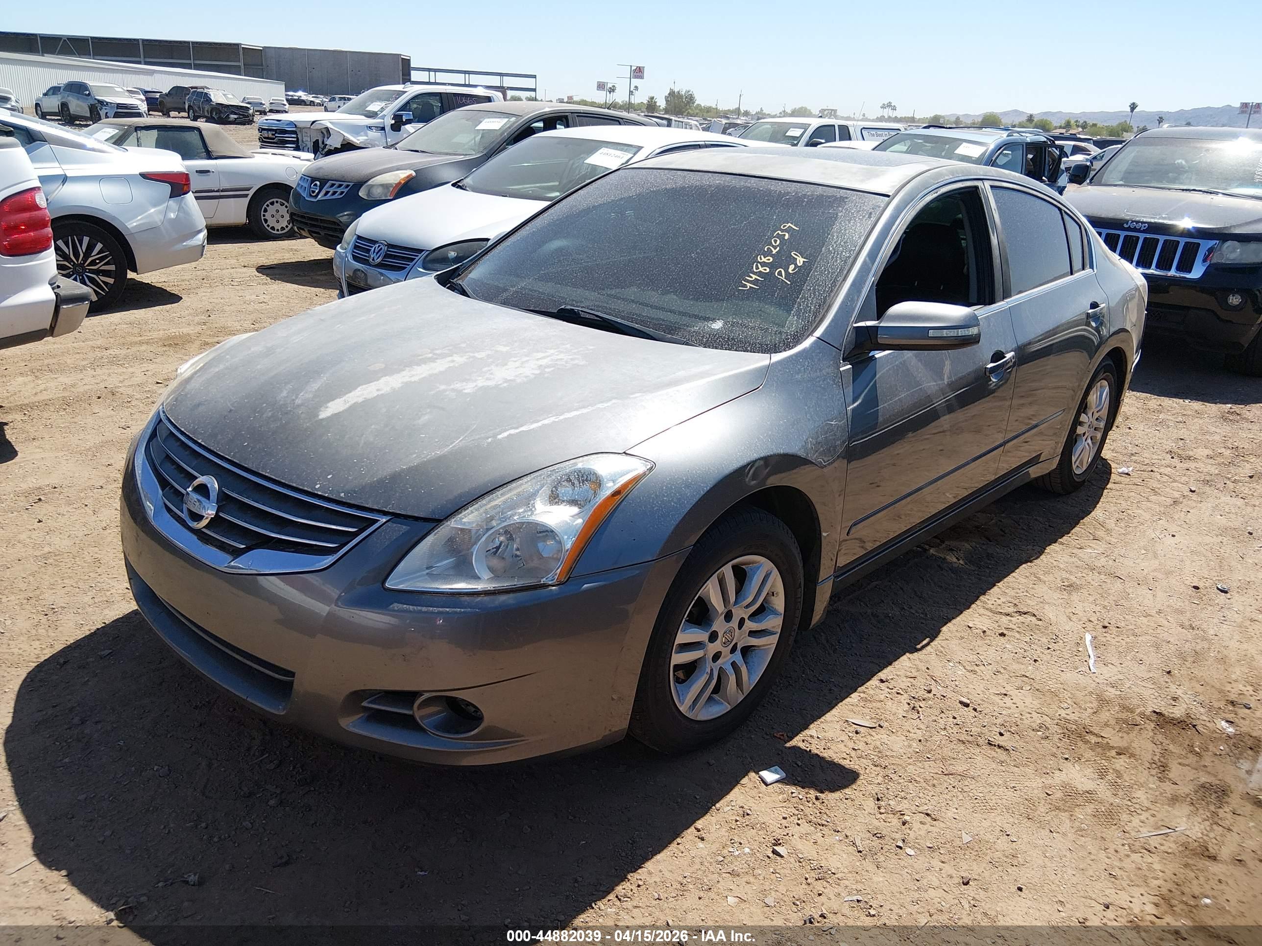 NISSAN ALTIMA image 2