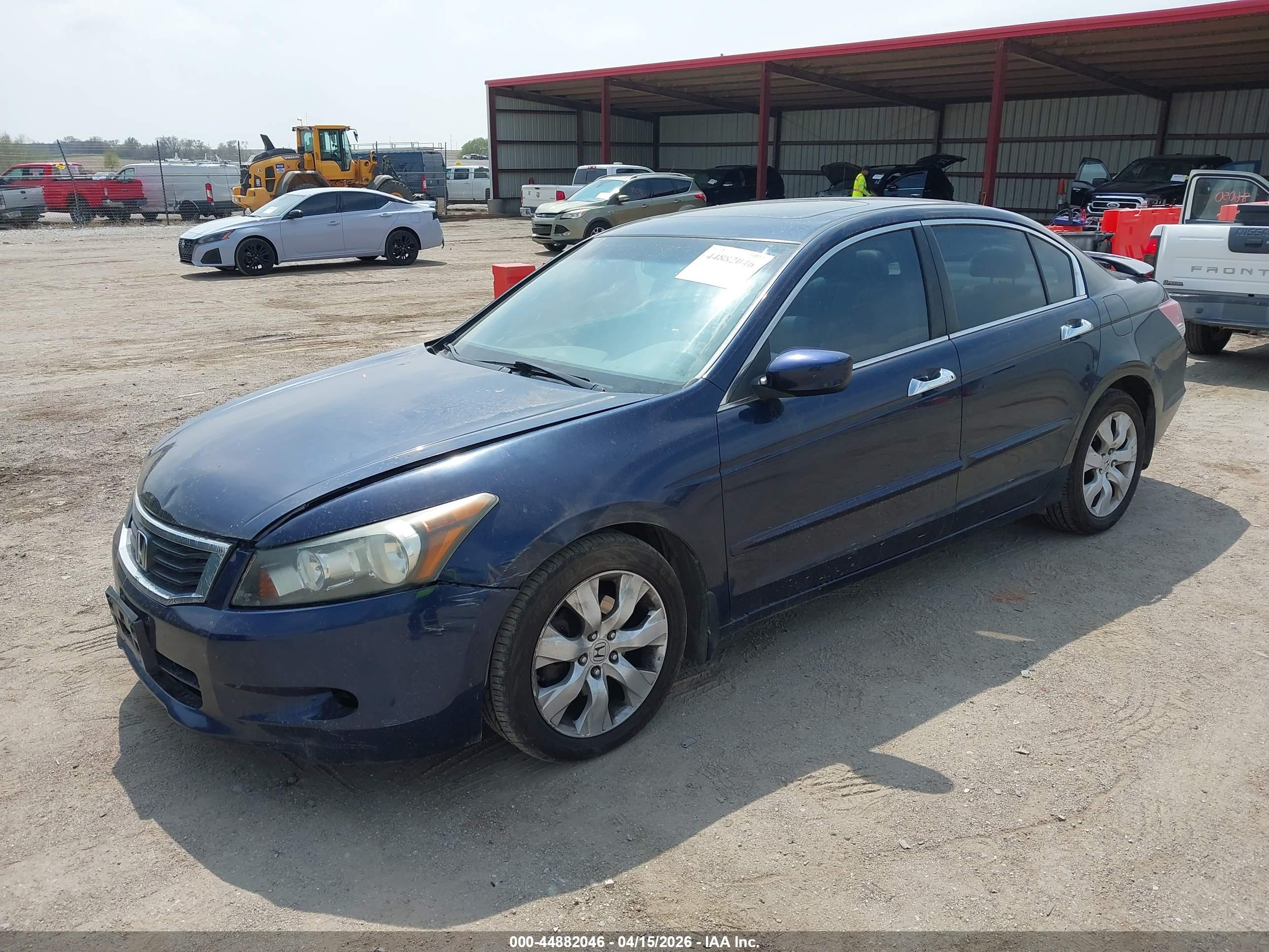 HONDA ACCORD image 2