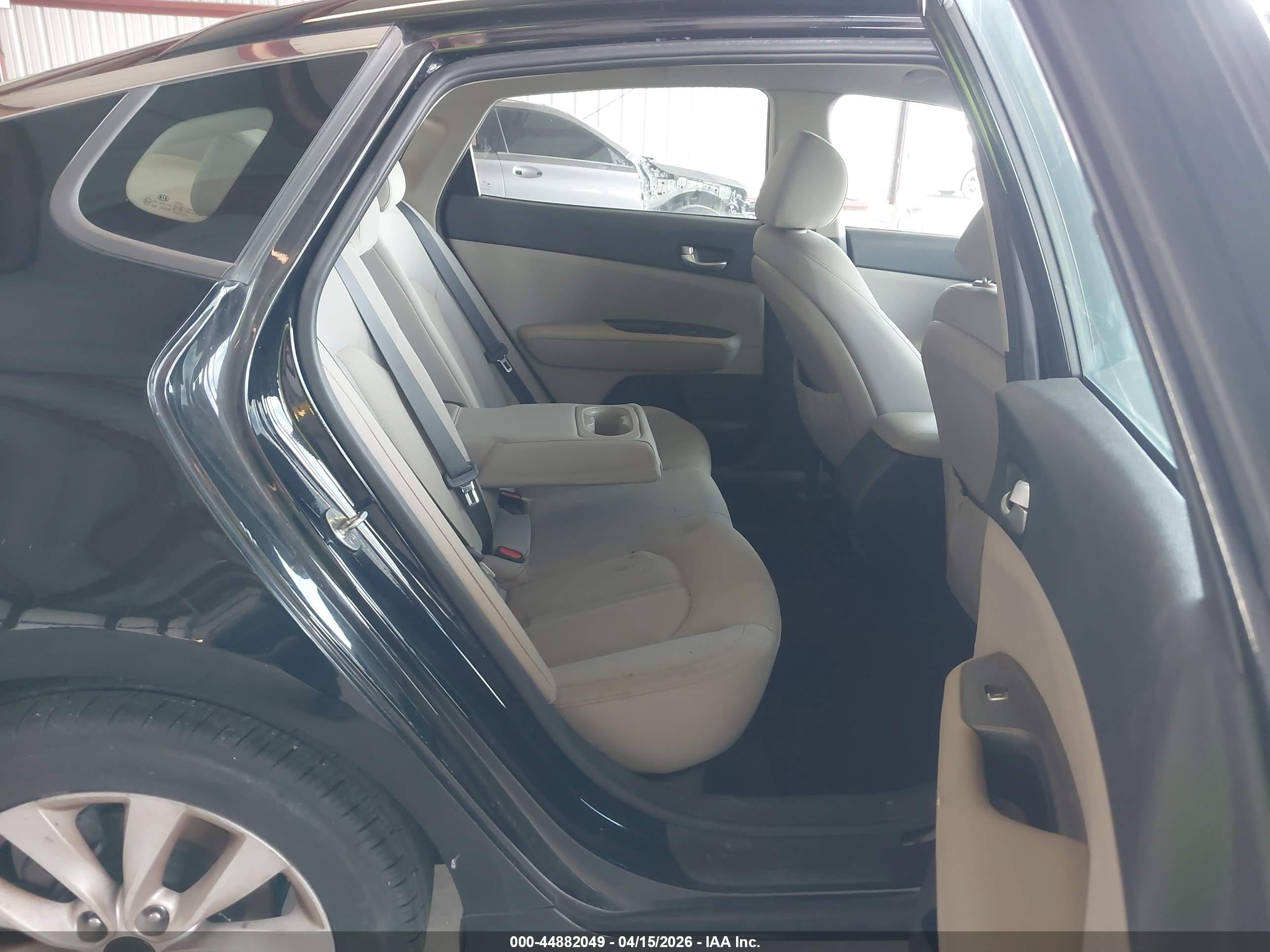 KIA OPTIMA image 8
