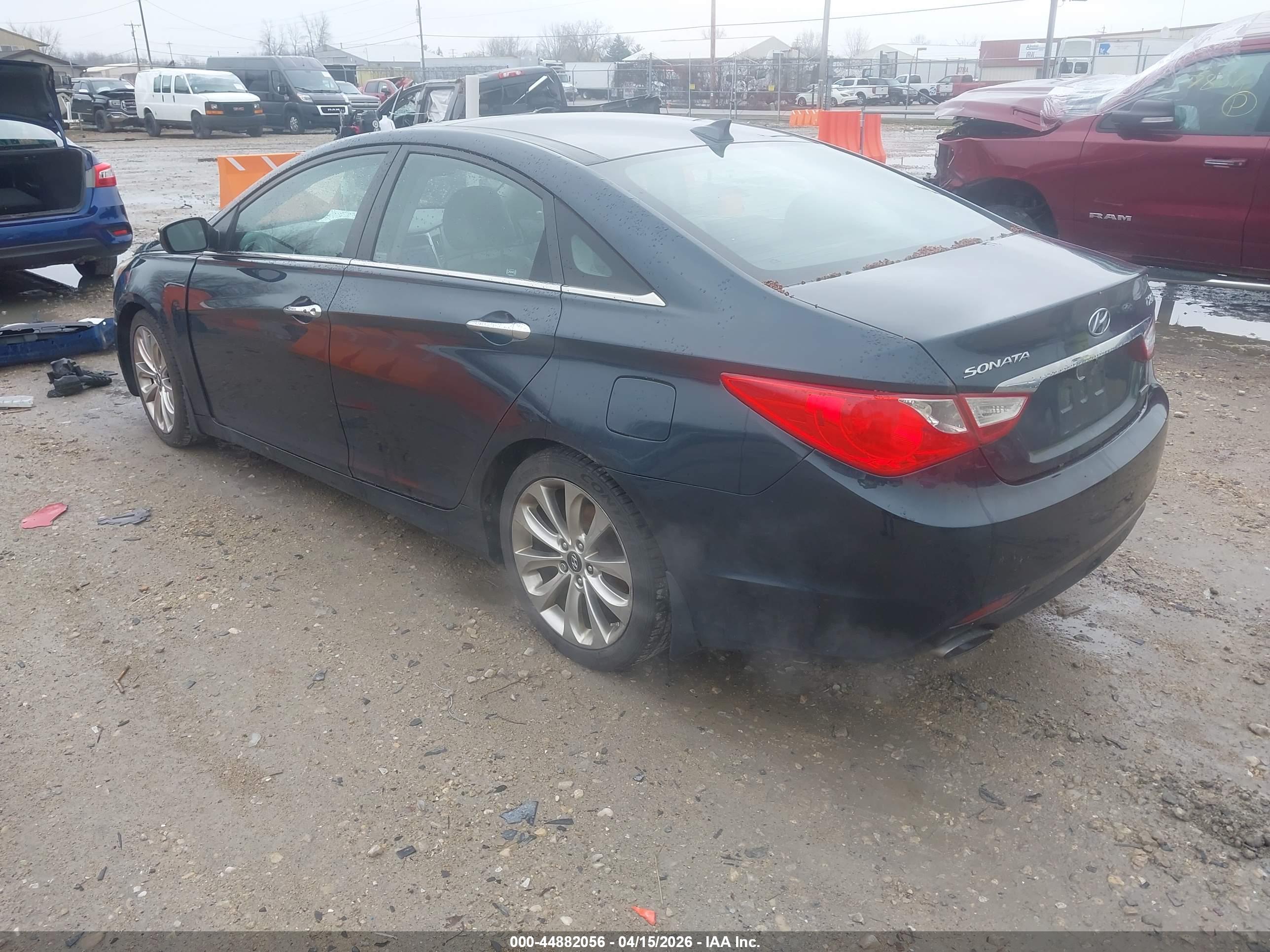 HYUNDAI SONATA image 3