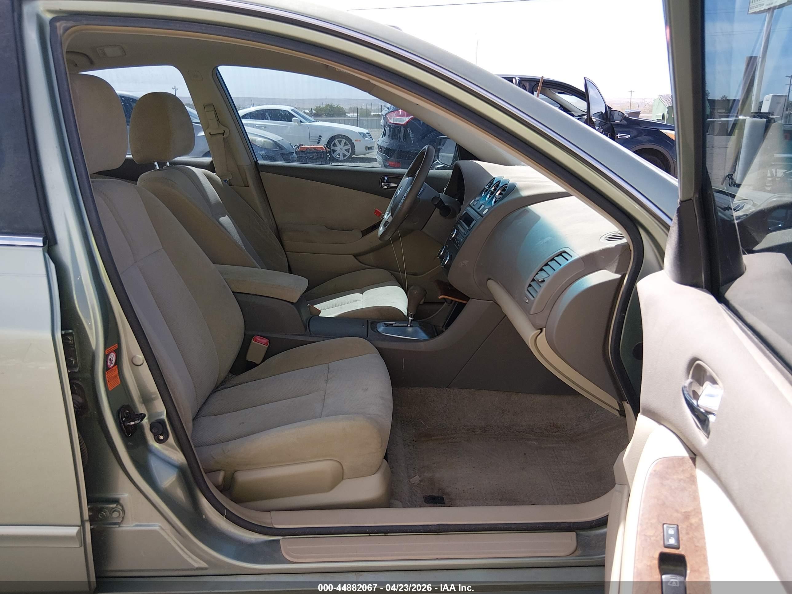 NISSAN ALTIMA image 5