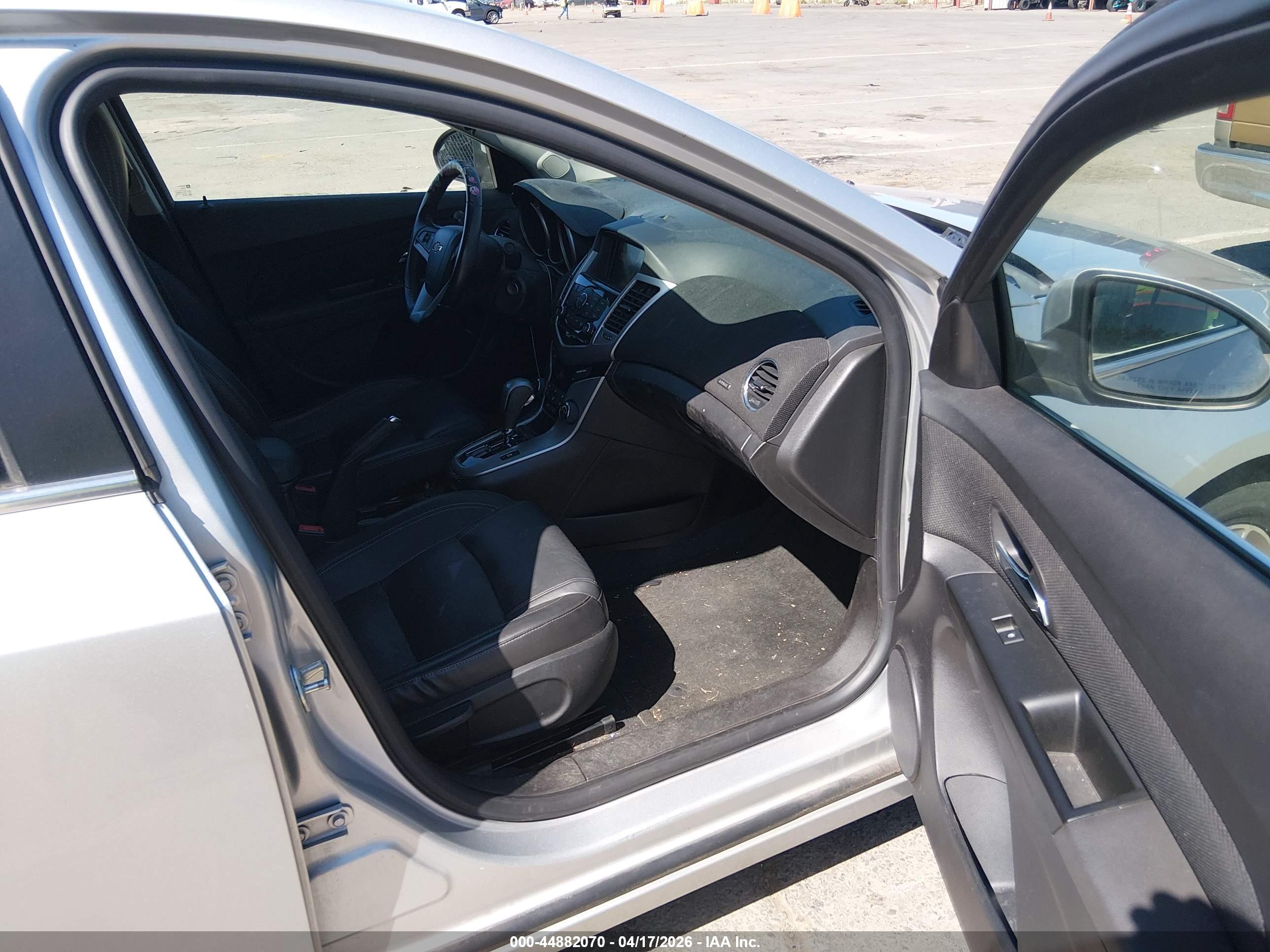 CHEVROLET CRUZE image 5