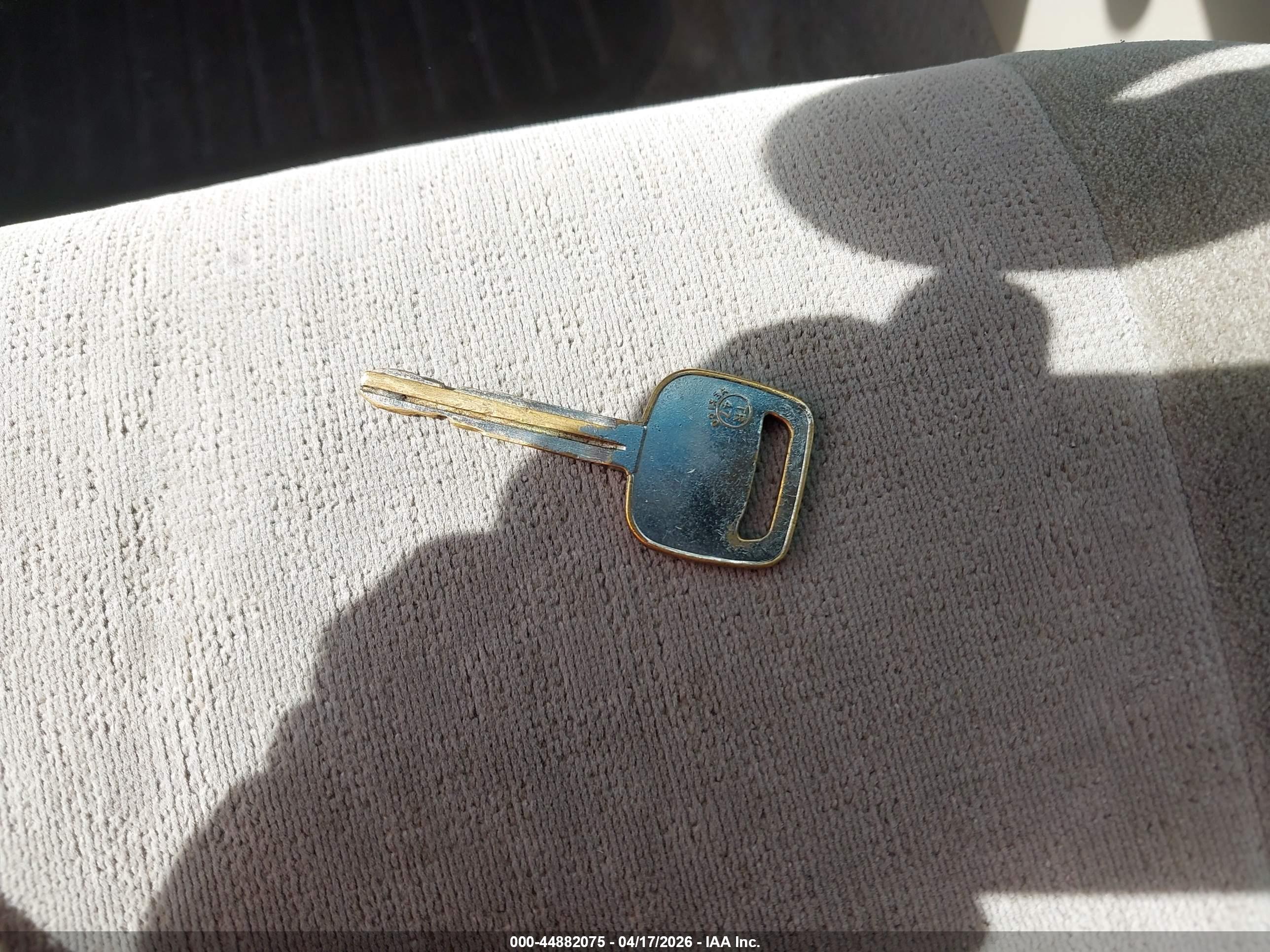 TOYOTA COROLLA image 11